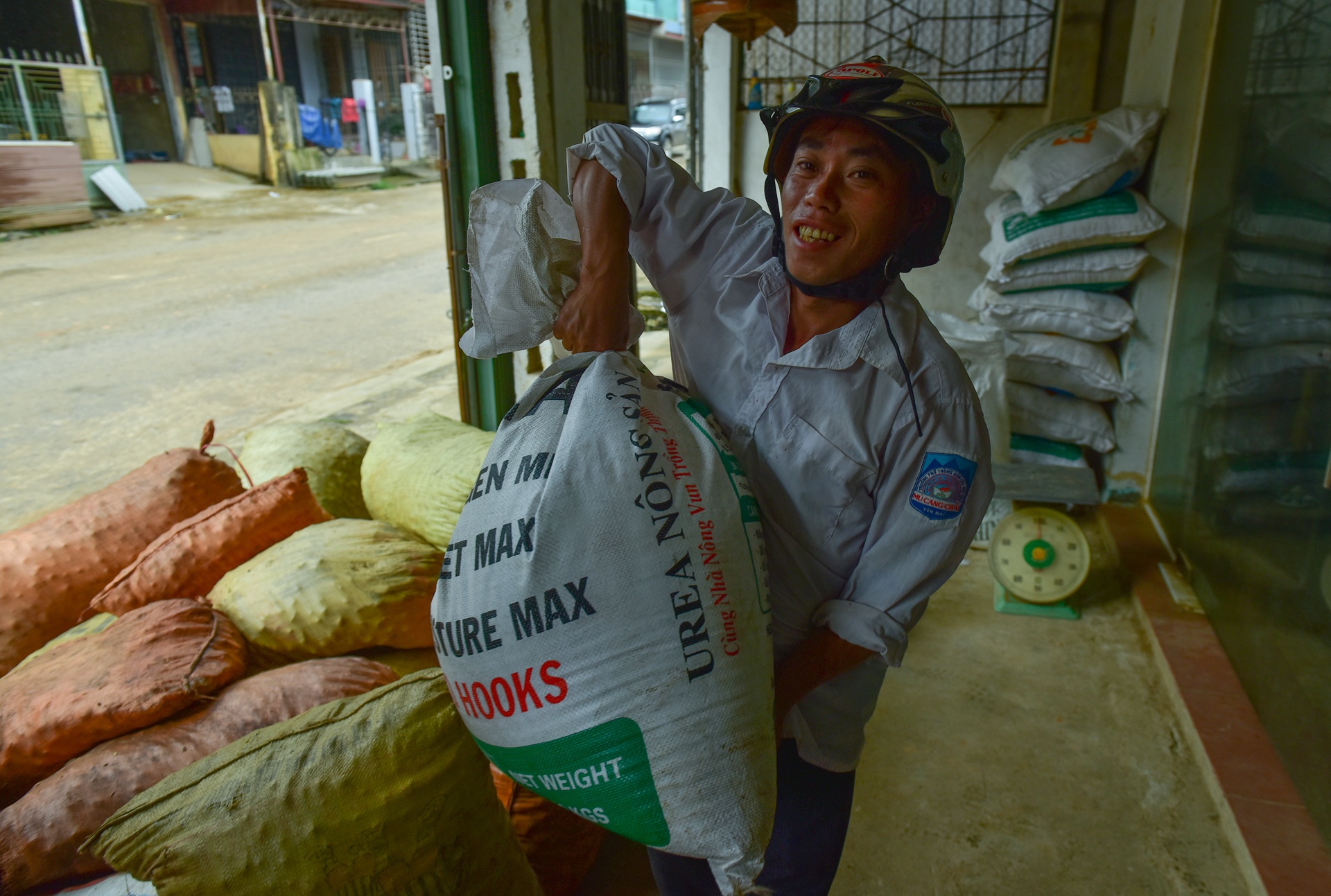 thao qua mat mua anh 1