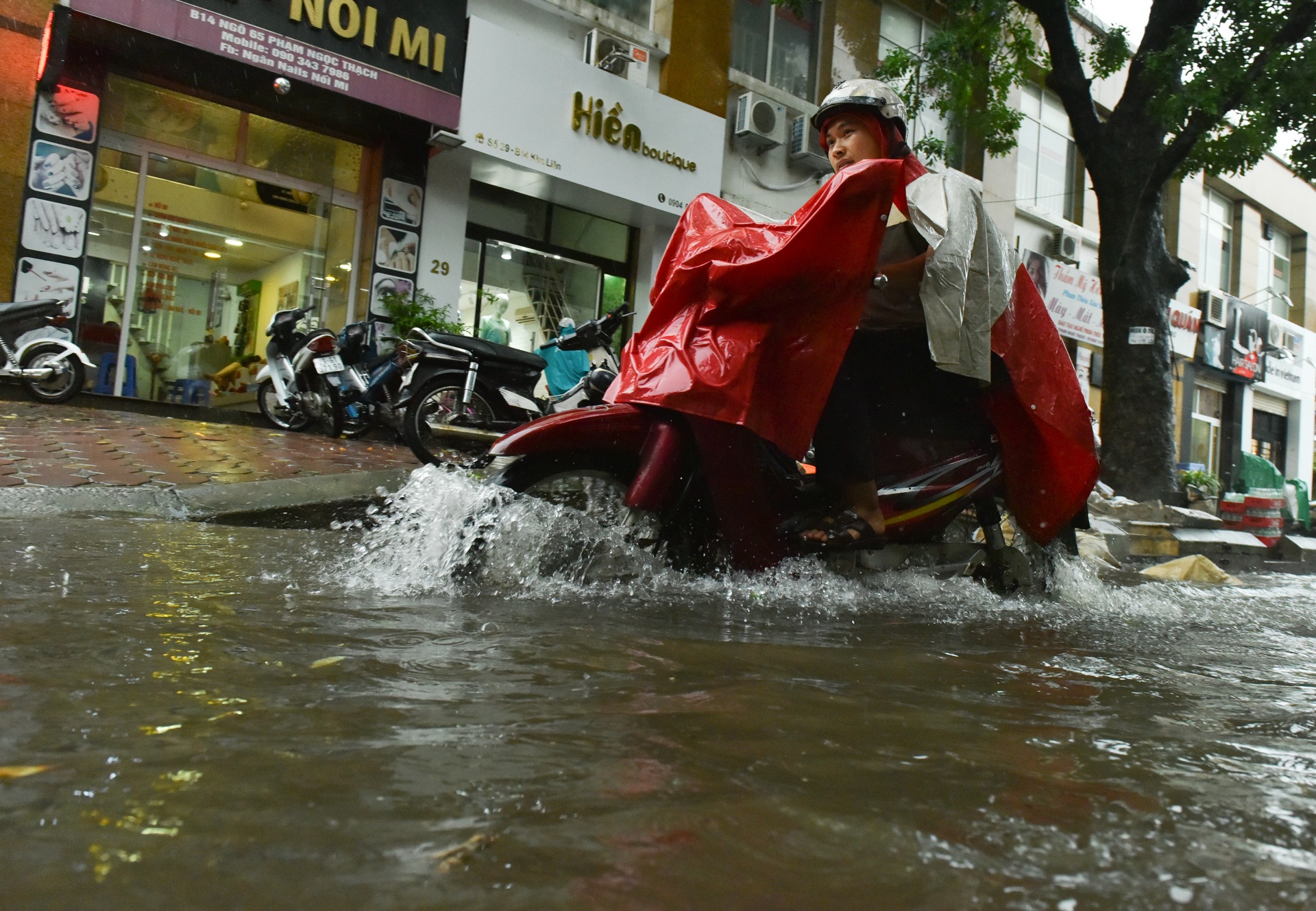 ngap sau mua o Ha Noi anh 2