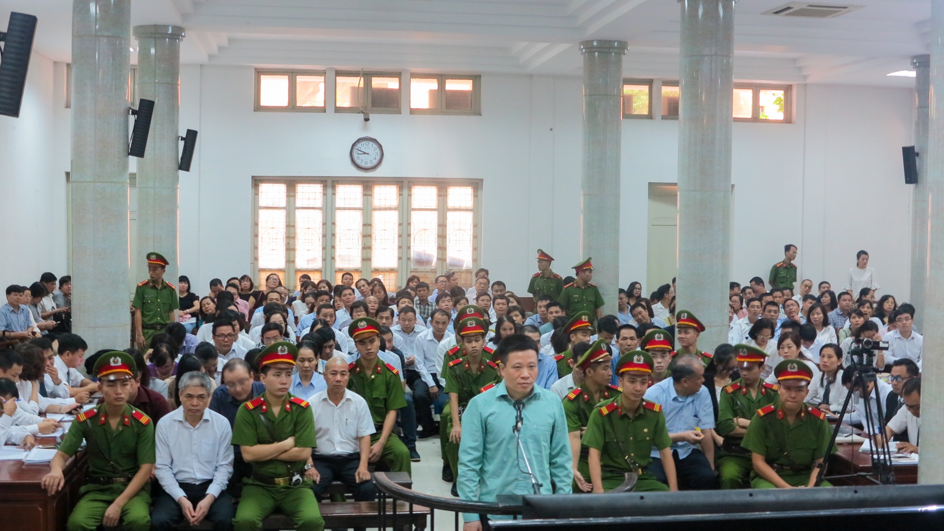 Xét xử Hà Văn Thắm ảnh 1 Xet xu Ha Van Tham anh 1