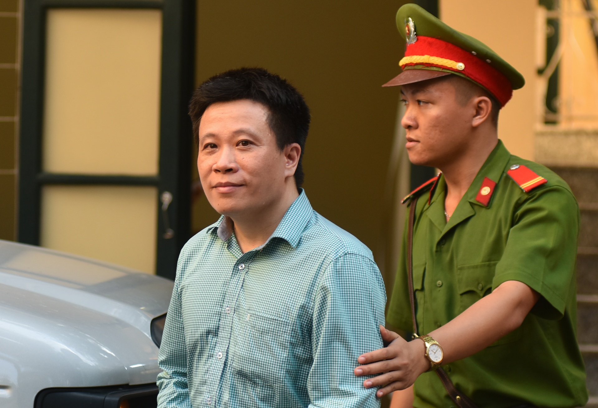 Ha Van Tham de cap vu lua dao 400 ty o Oceanbank Hai Phong hinh anh