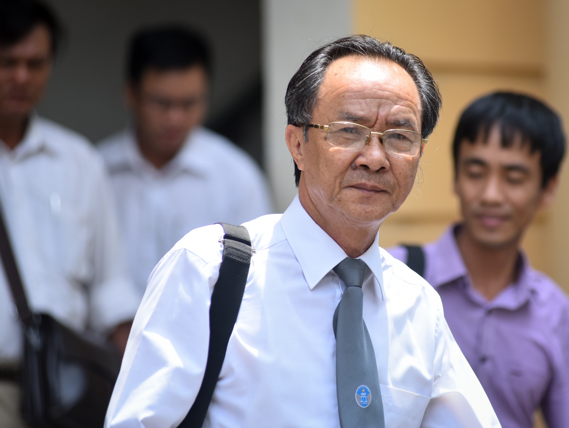 6 cau hoi cua luat su dat ra khi bao ve bi cao bi de nghi an tu hinh hinh anh