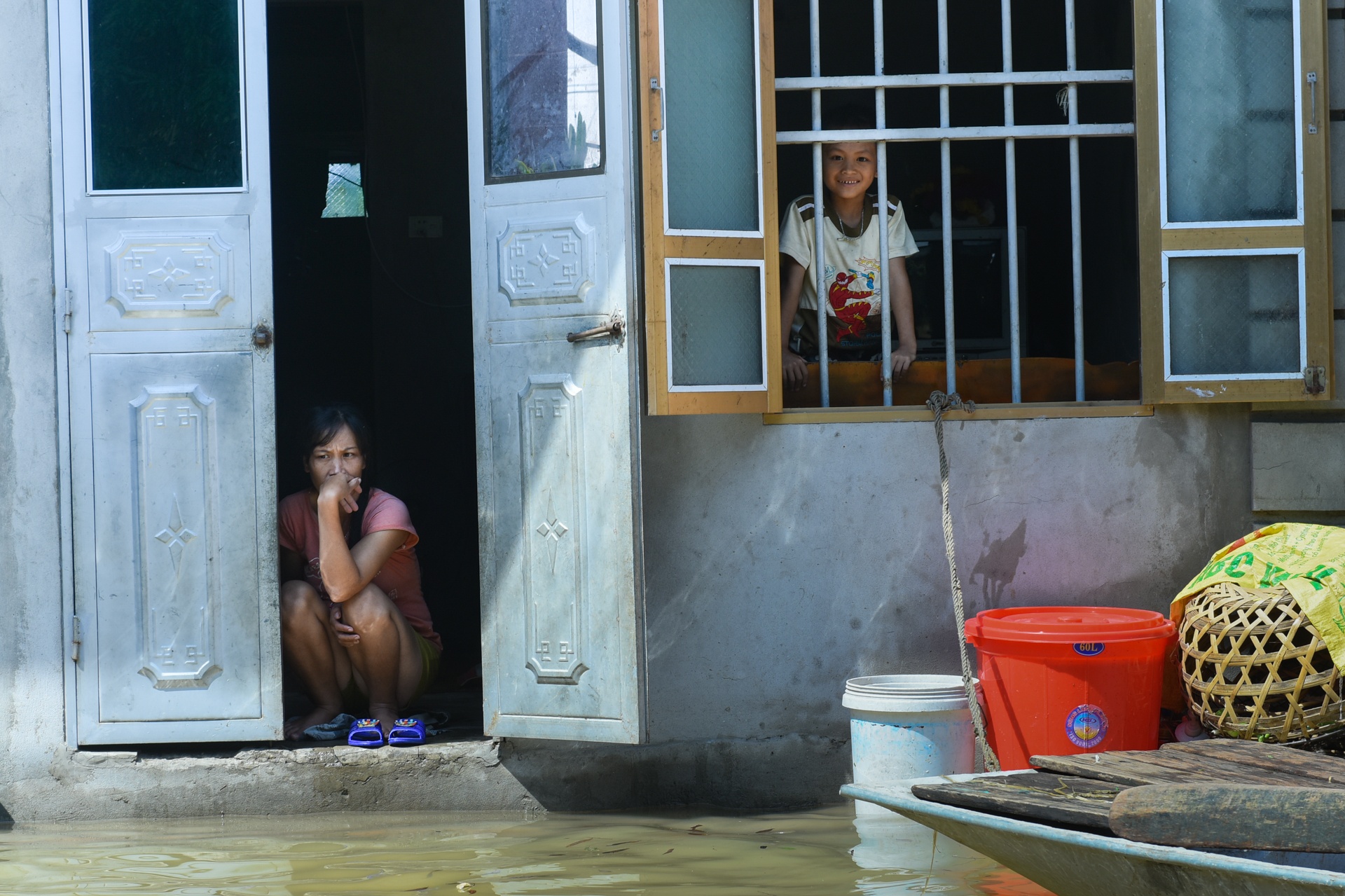 nuoc ngap den noc nha o Ninh Binh anh 10