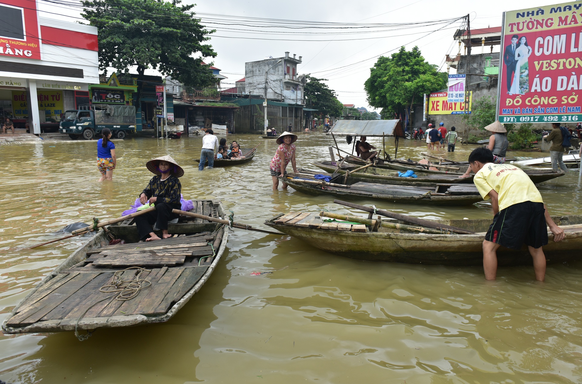 kiem tien trieu nho cho do qua duong anh 3