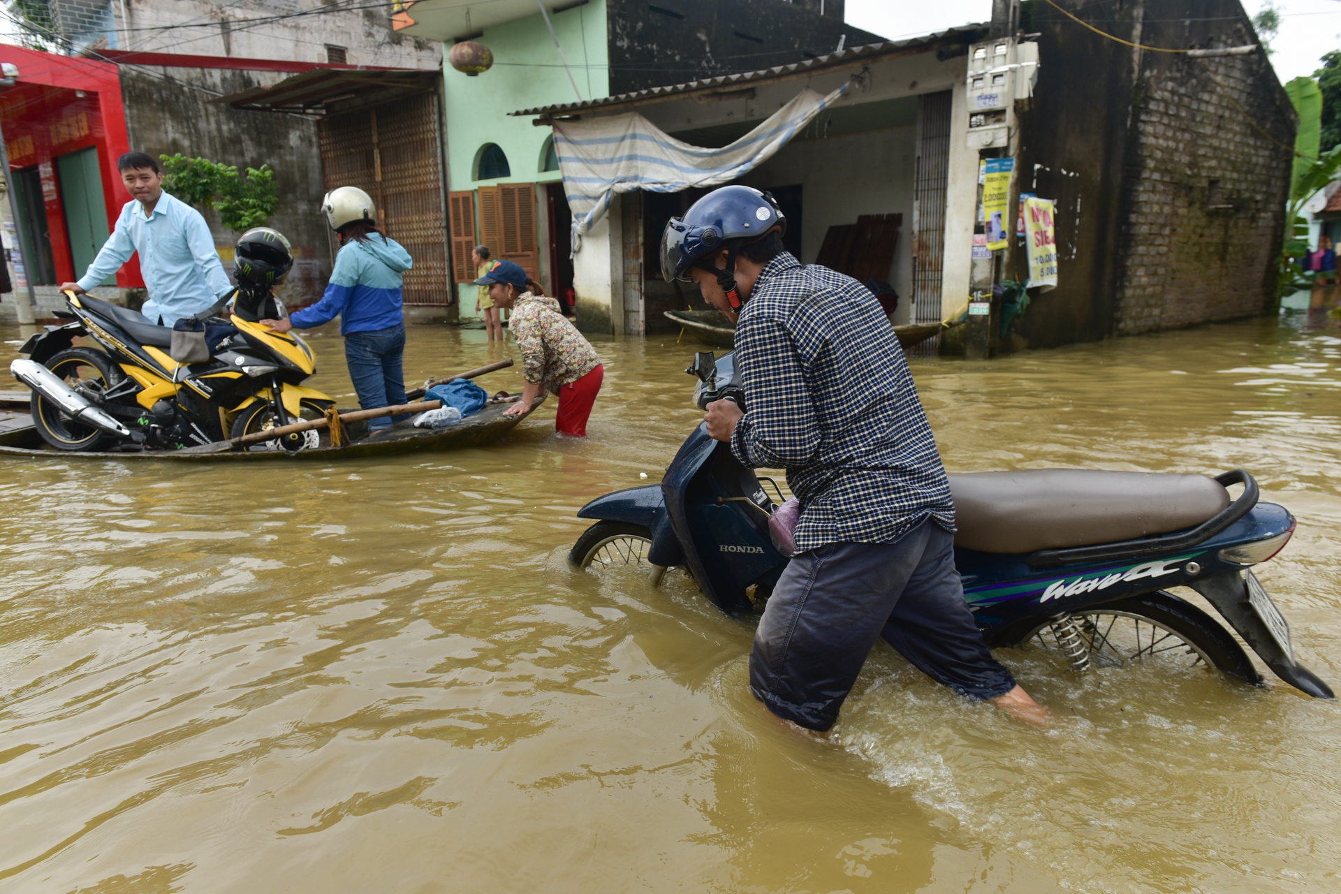 kiem tien trieu nho cho do qua duong anh 8
