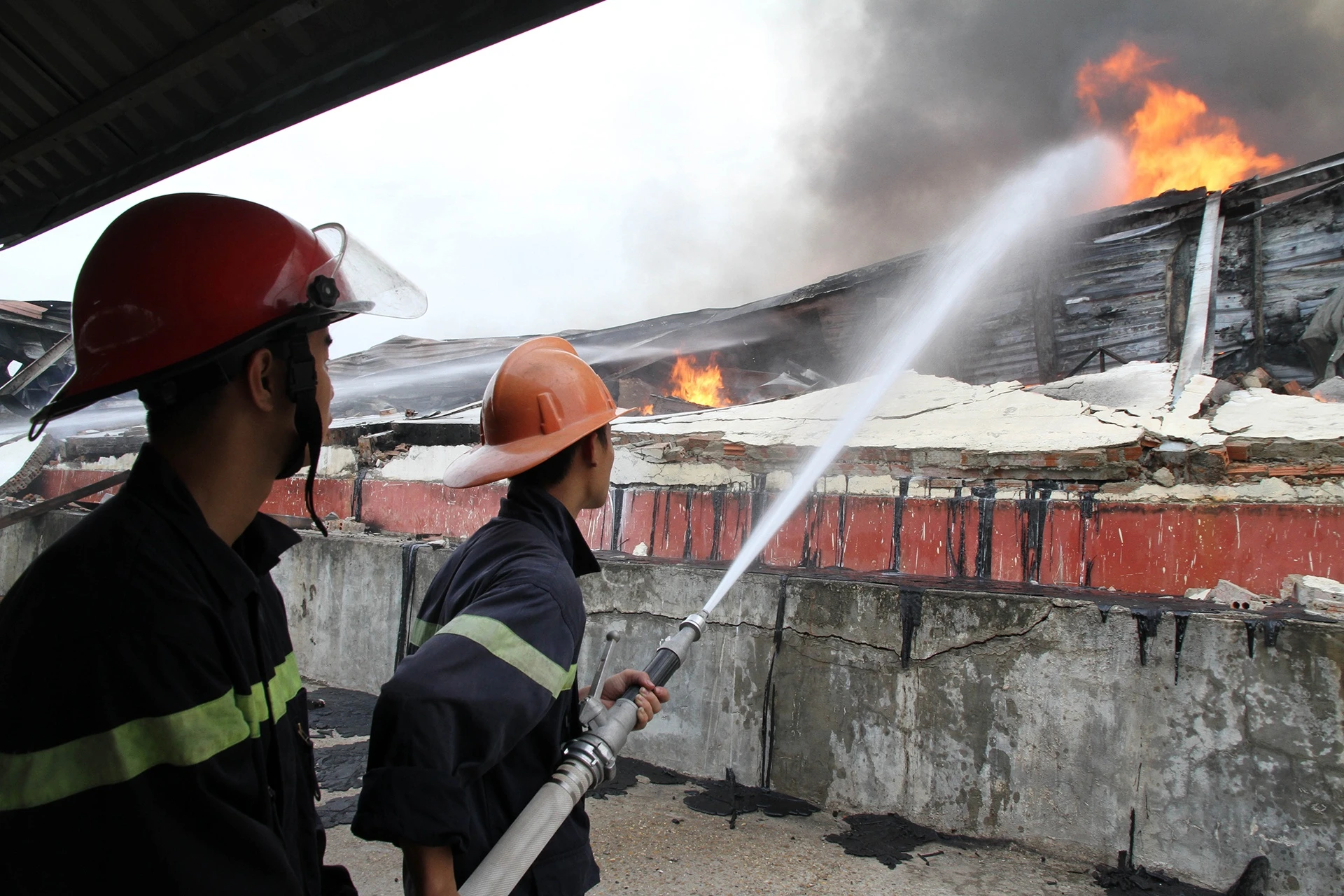 chay lon o Phu Tho anh 10