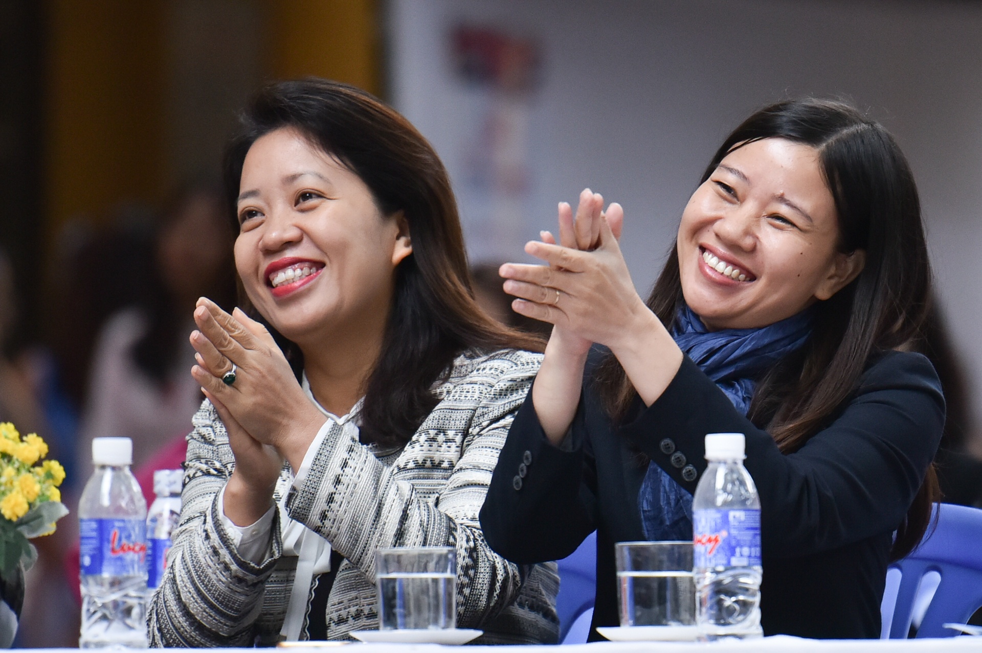 Ngay Nha giao Viet Nam anh 3