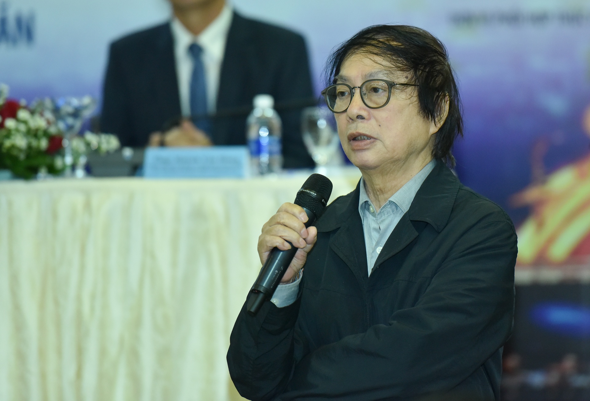 Dao dien Dang Nhat Minh: Mung vi khong co phim hai nham hinh anh