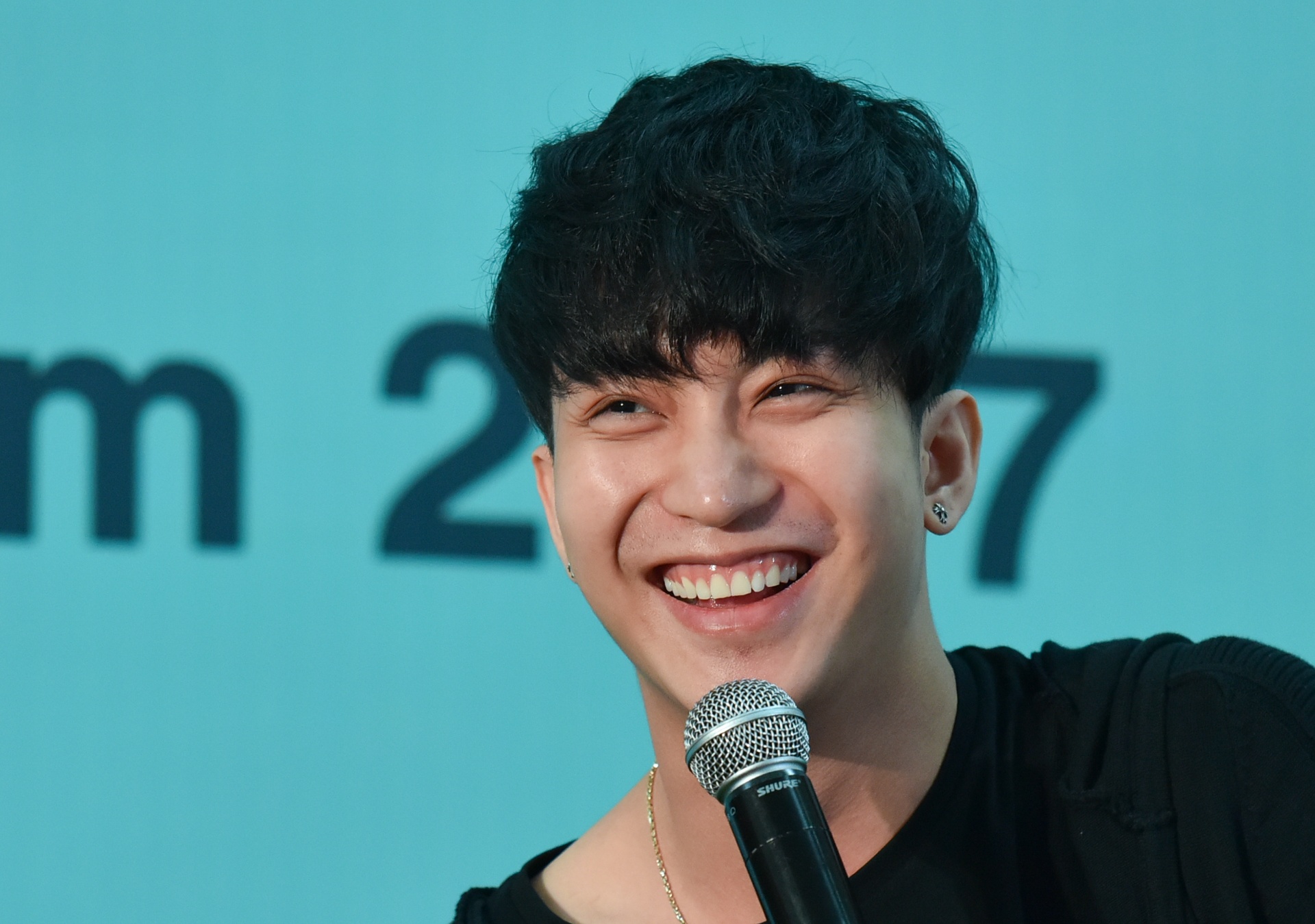 Sinh vien Da Nang hao hung giao luu voi B Tran, Phuong Thanh hinh anh