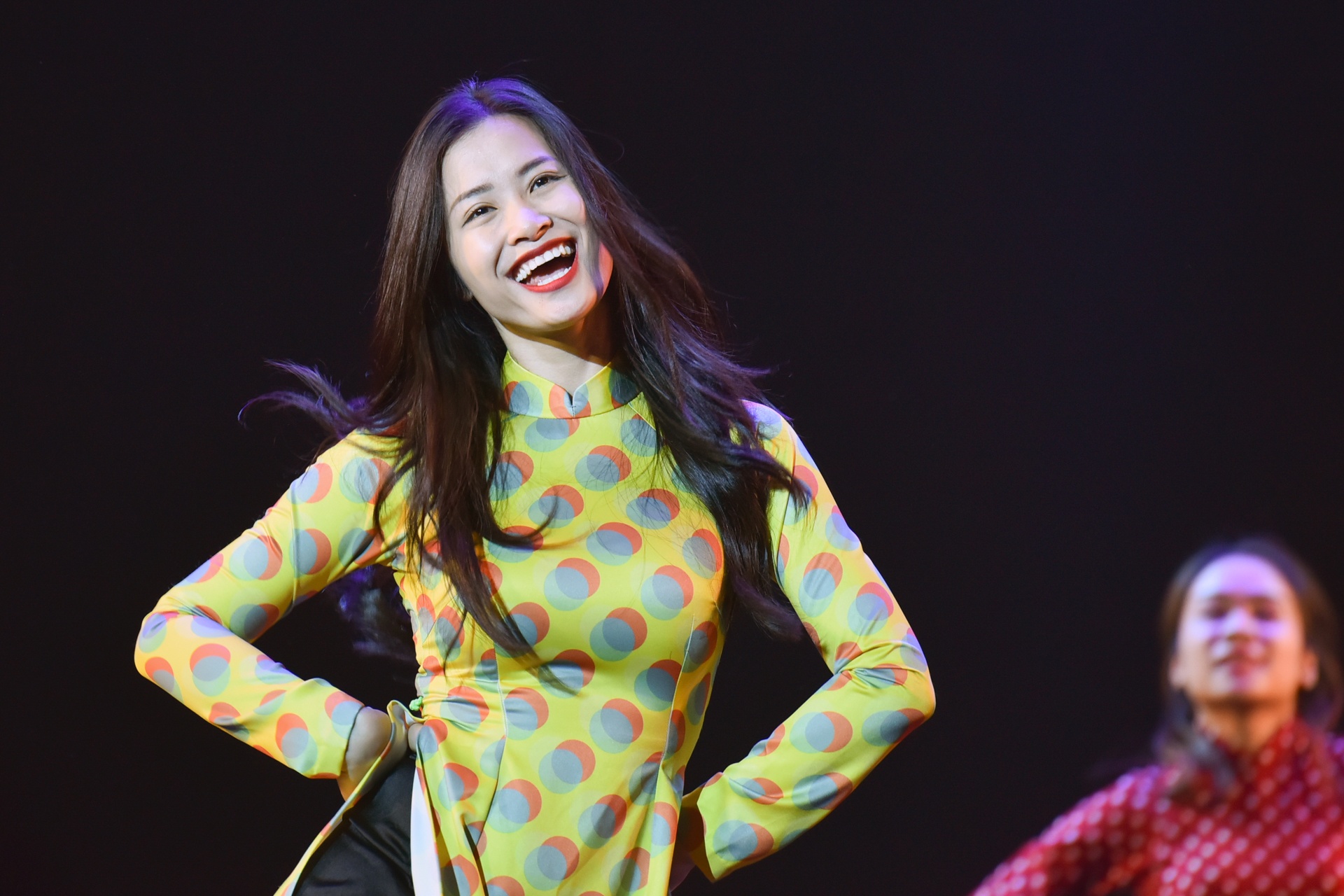 Hinh anh ‘Co Ba Sai Gon’ trong dem tong duyet be mac LHP Viet Nam hinh anh