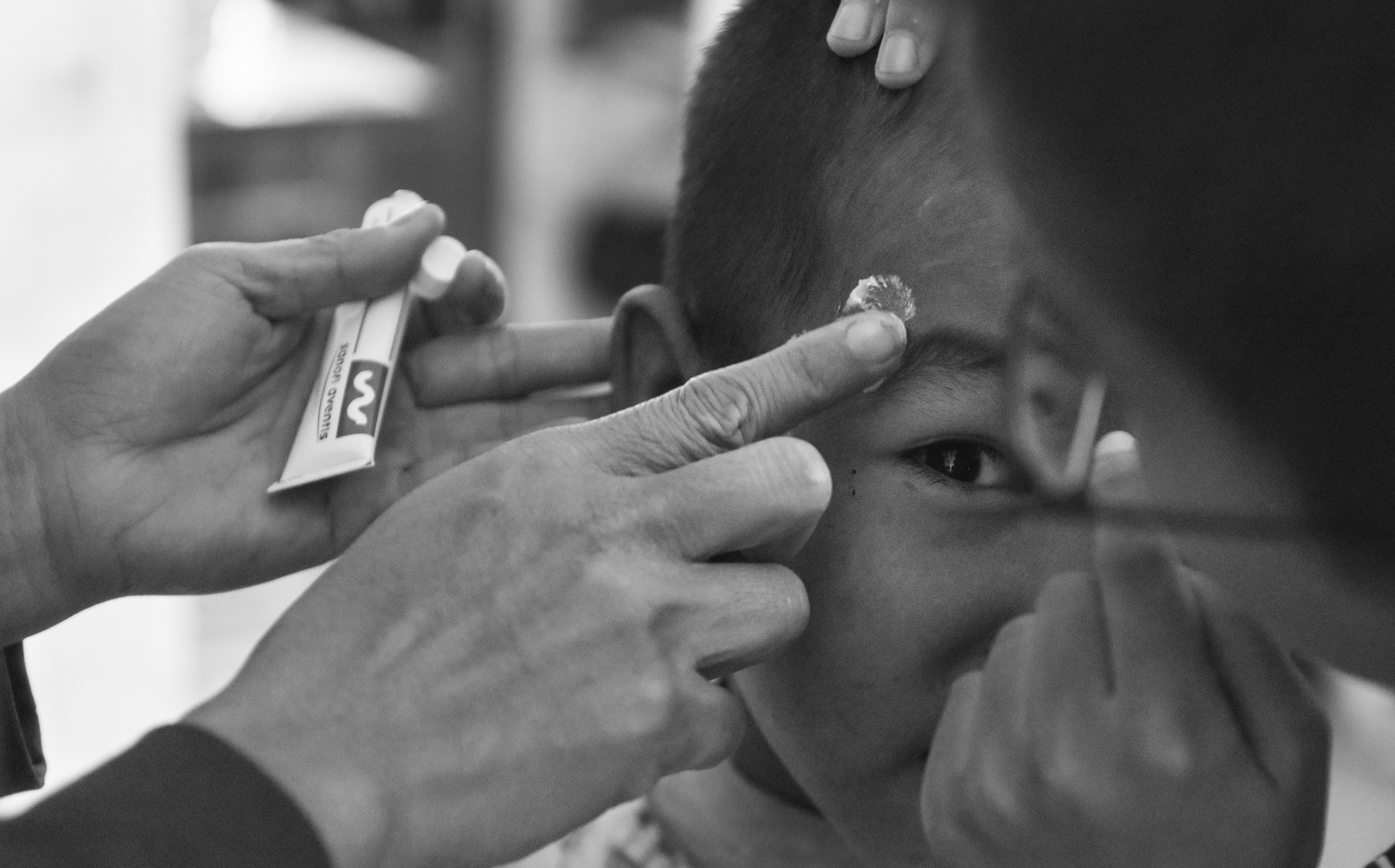 tre em nhiem HIV anh 20