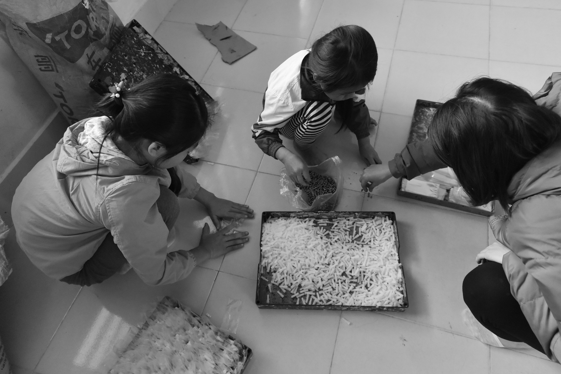 tre em nhiem HIV anh 6