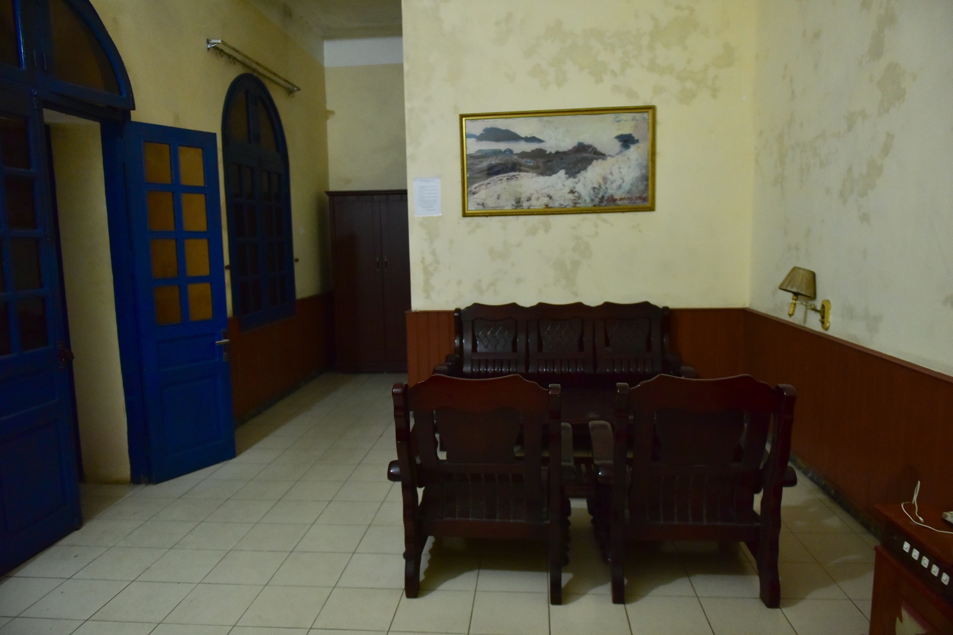 nha nghi bo hoang tren dinh Mau Son anh 5