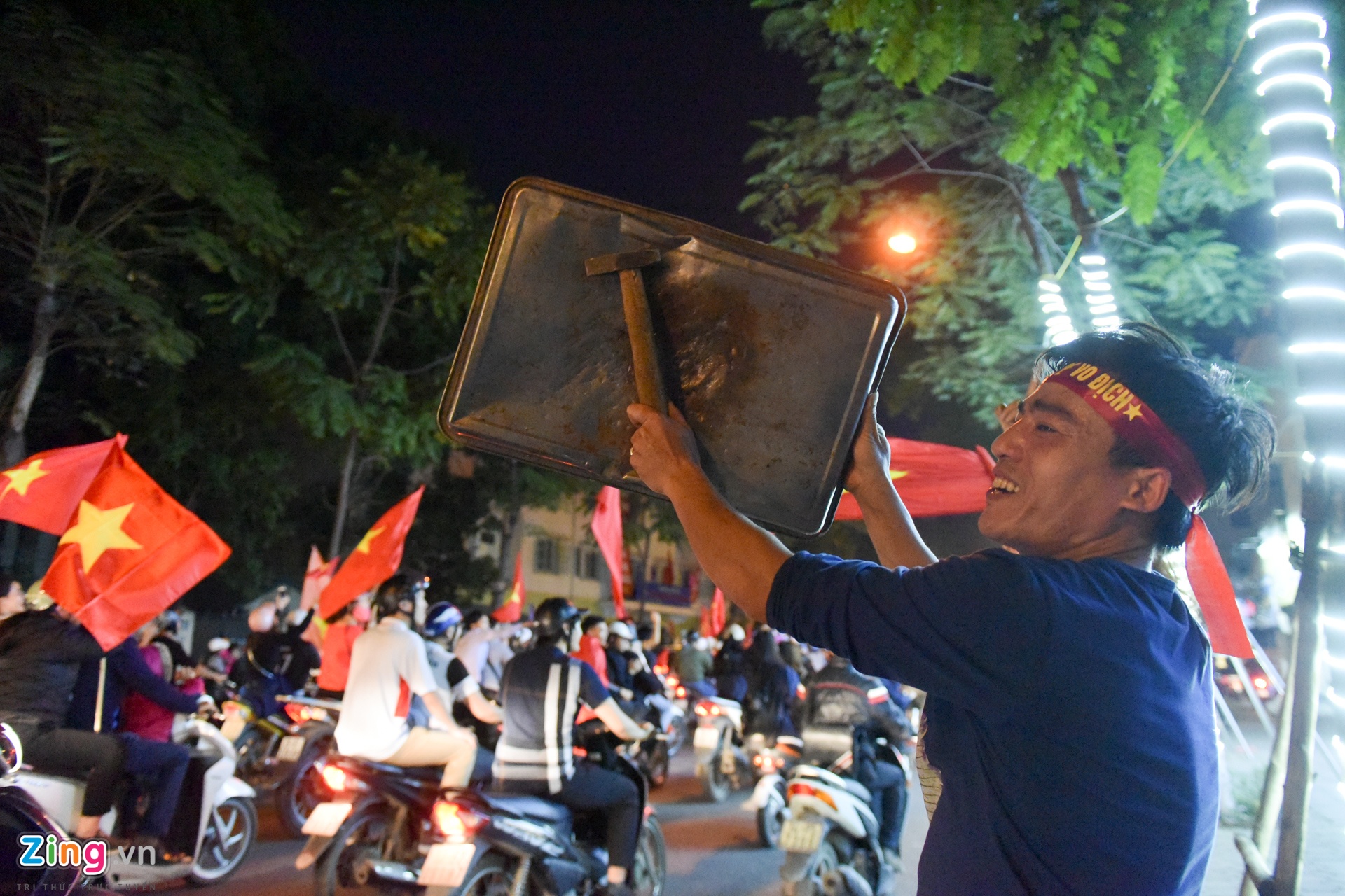 nhac cu tu che an mung chien thang anh 3