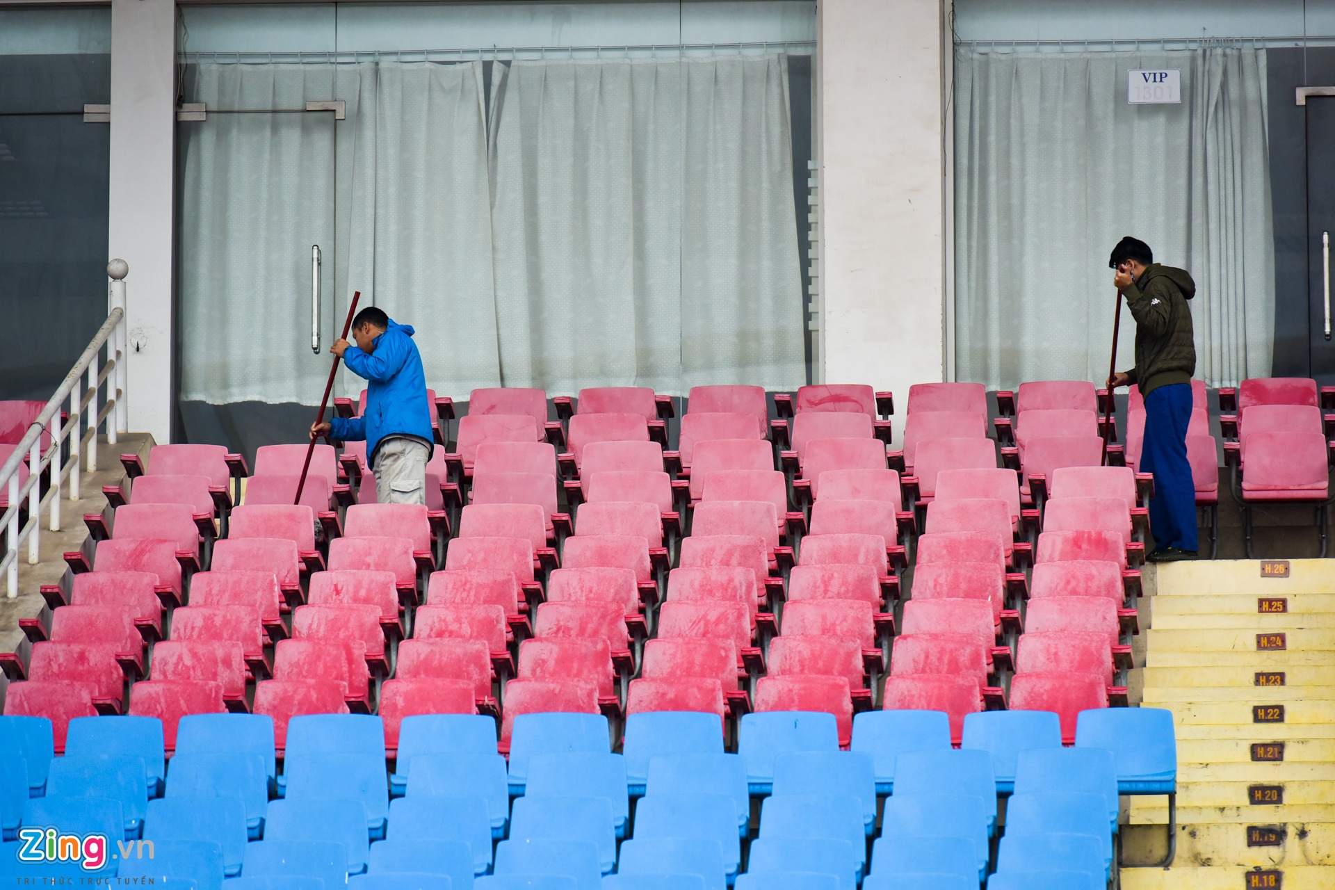 fanzone My Dinh anh 4