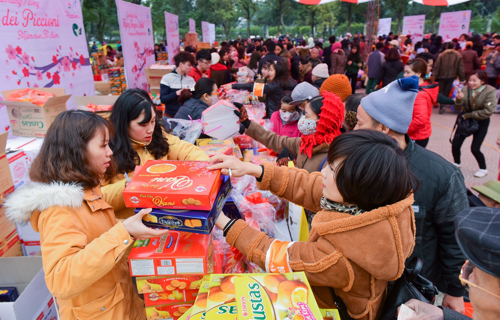 phien cho tet 0 dong anh 2