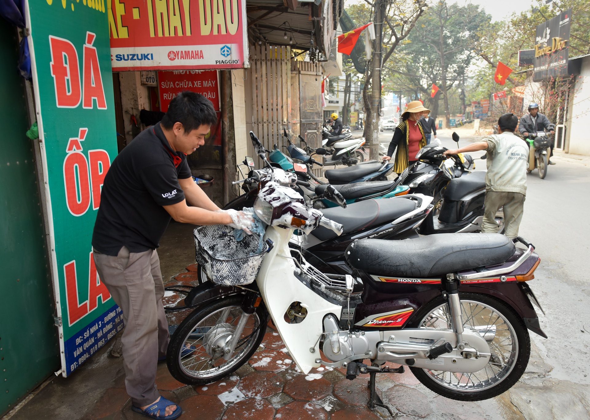 rua xe ngay giap tet anh 10