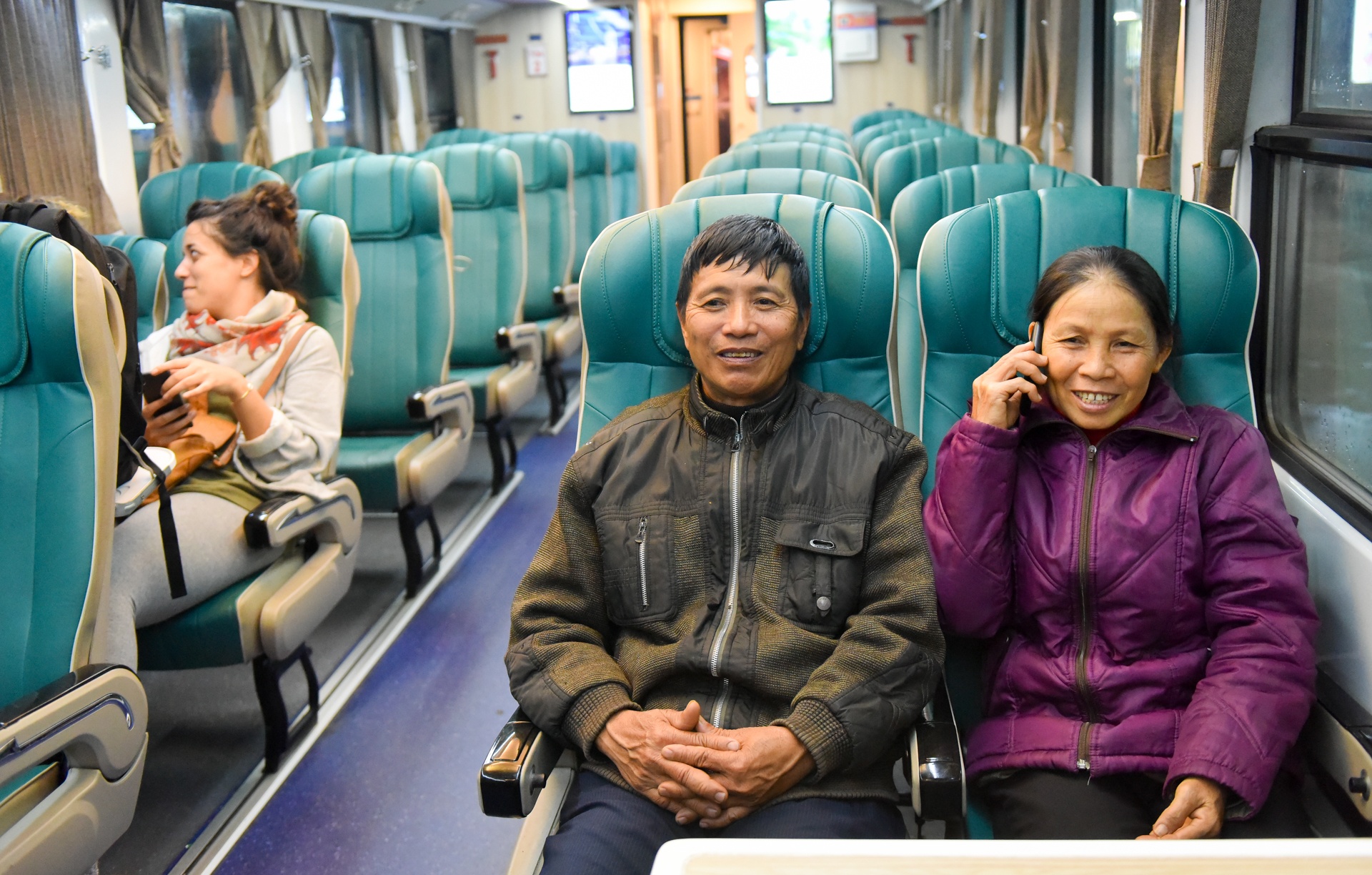 chuyen tau cuoi nam anh 9