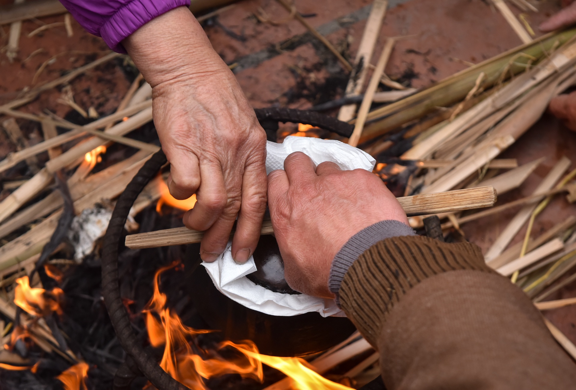 thoi com thi lang Thi Cam anh 9