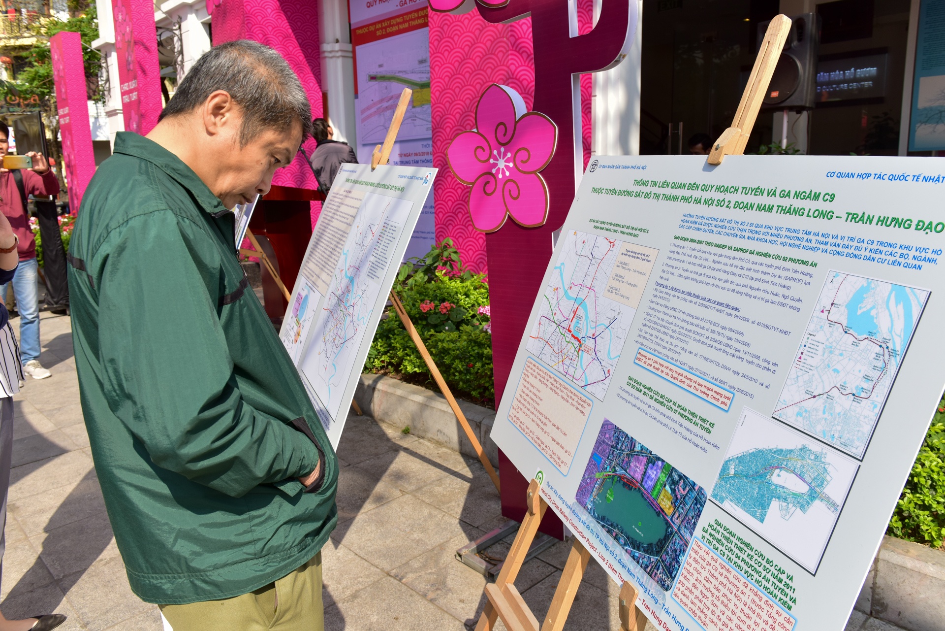 ga tau dien ngam ho Hoan kiem anh 11