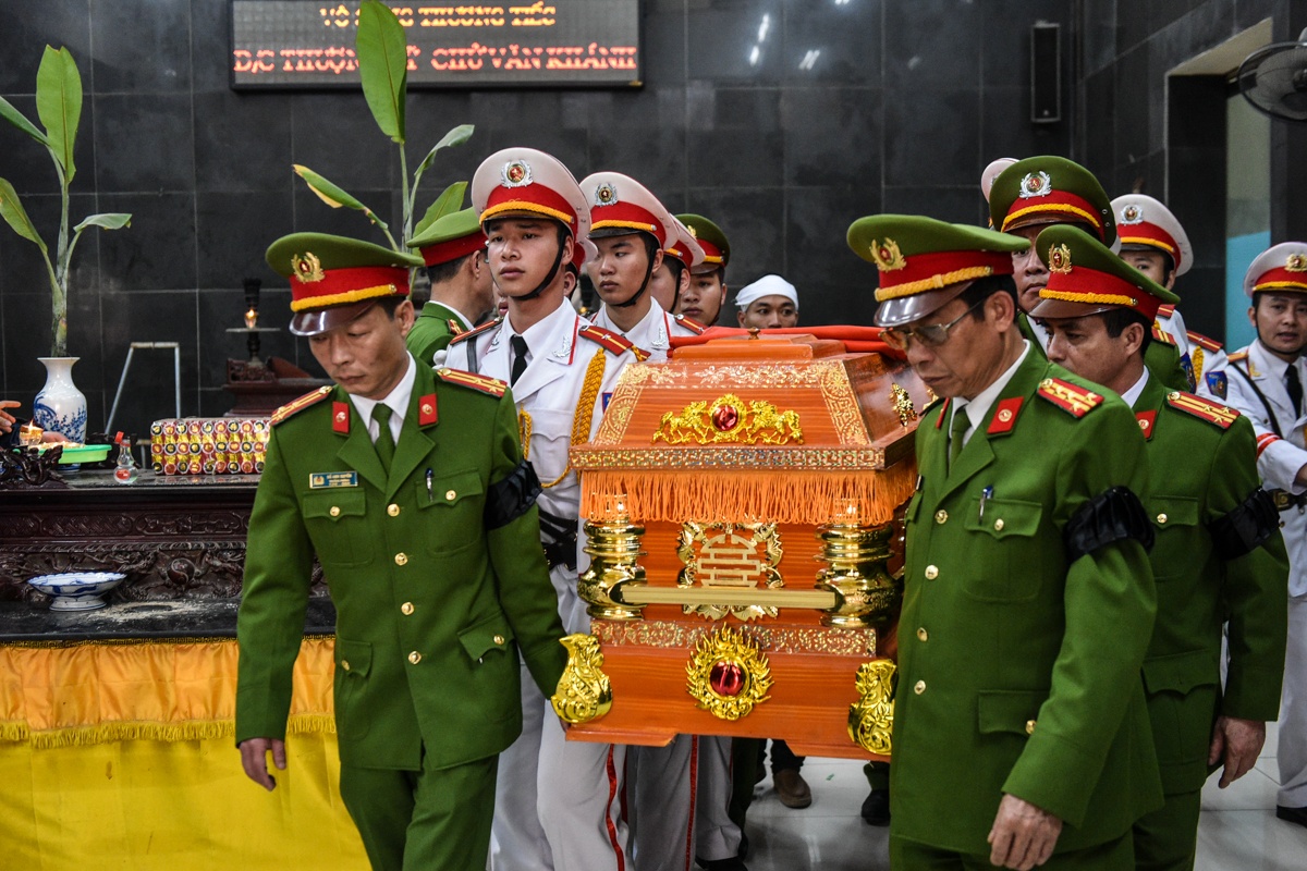 dam tang chien sy phong chay chua chay anh 9