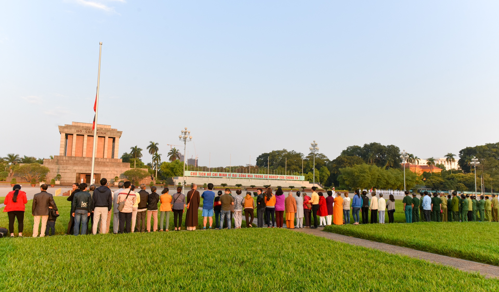 treo co ru quoc tang Phan Van Khai anh 5