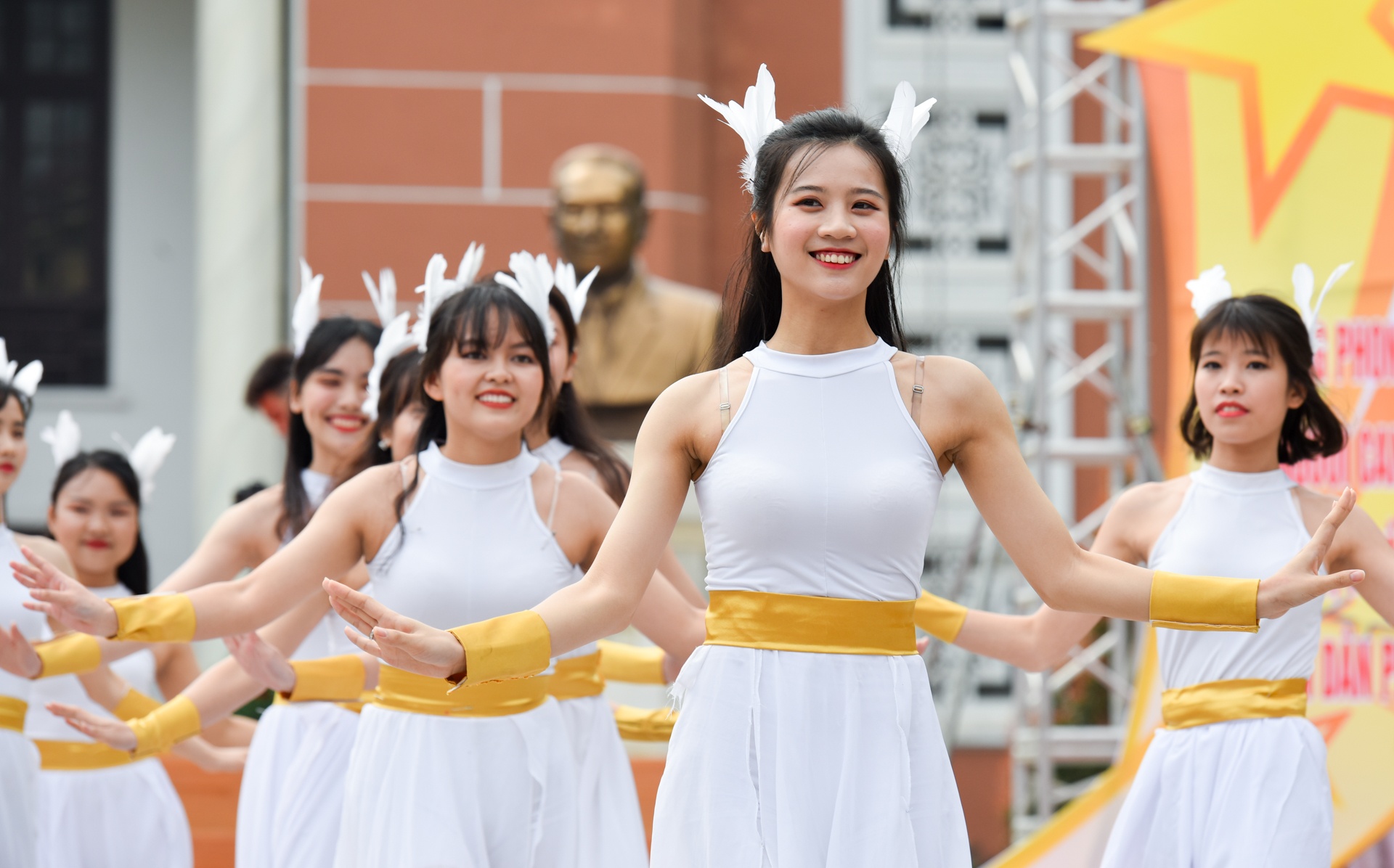 Tiet muc nhay dan vu cua sinh vien Hoc vien An ninh Nhan dan hinh anh