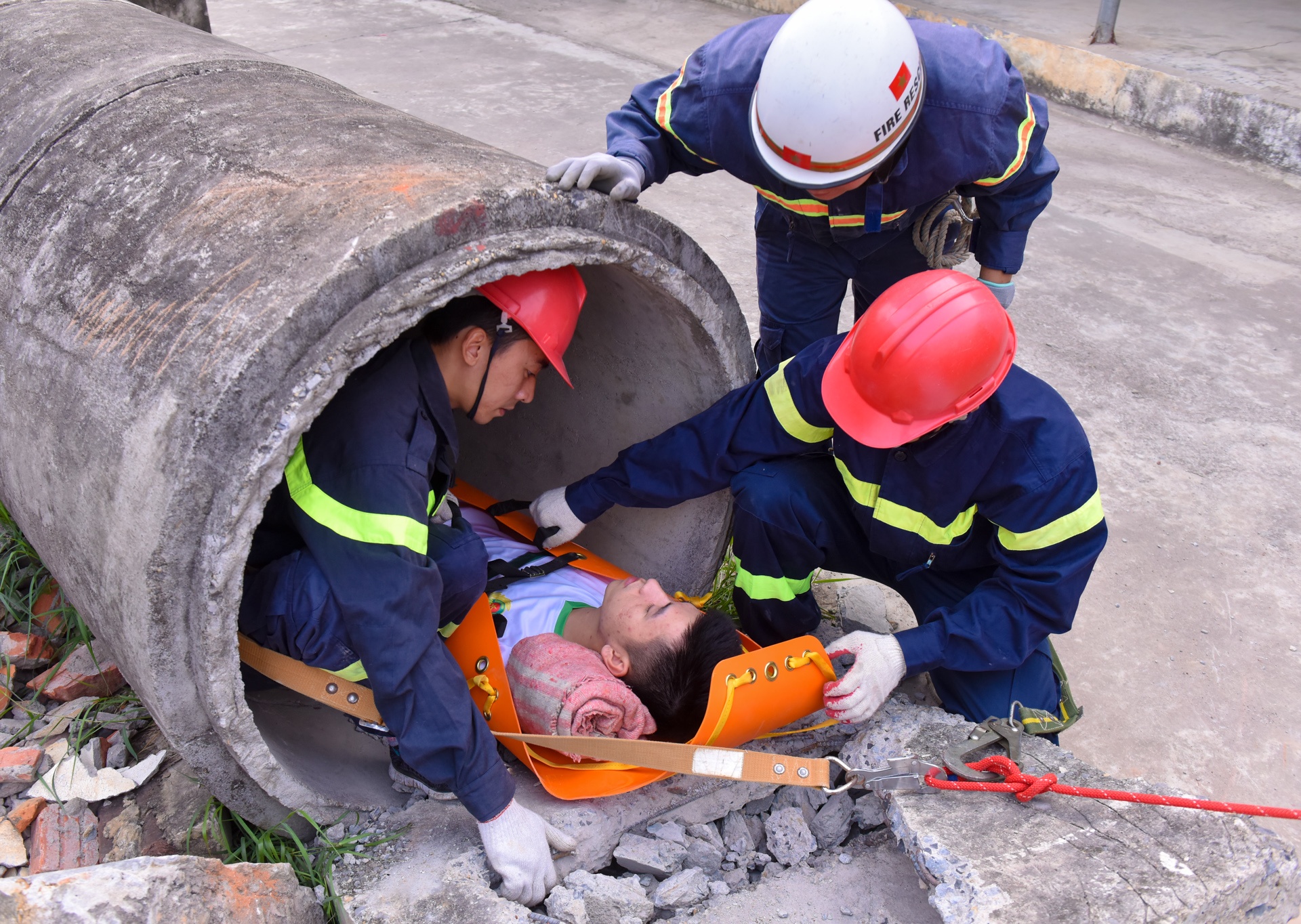 sinh vien pccc anh 12