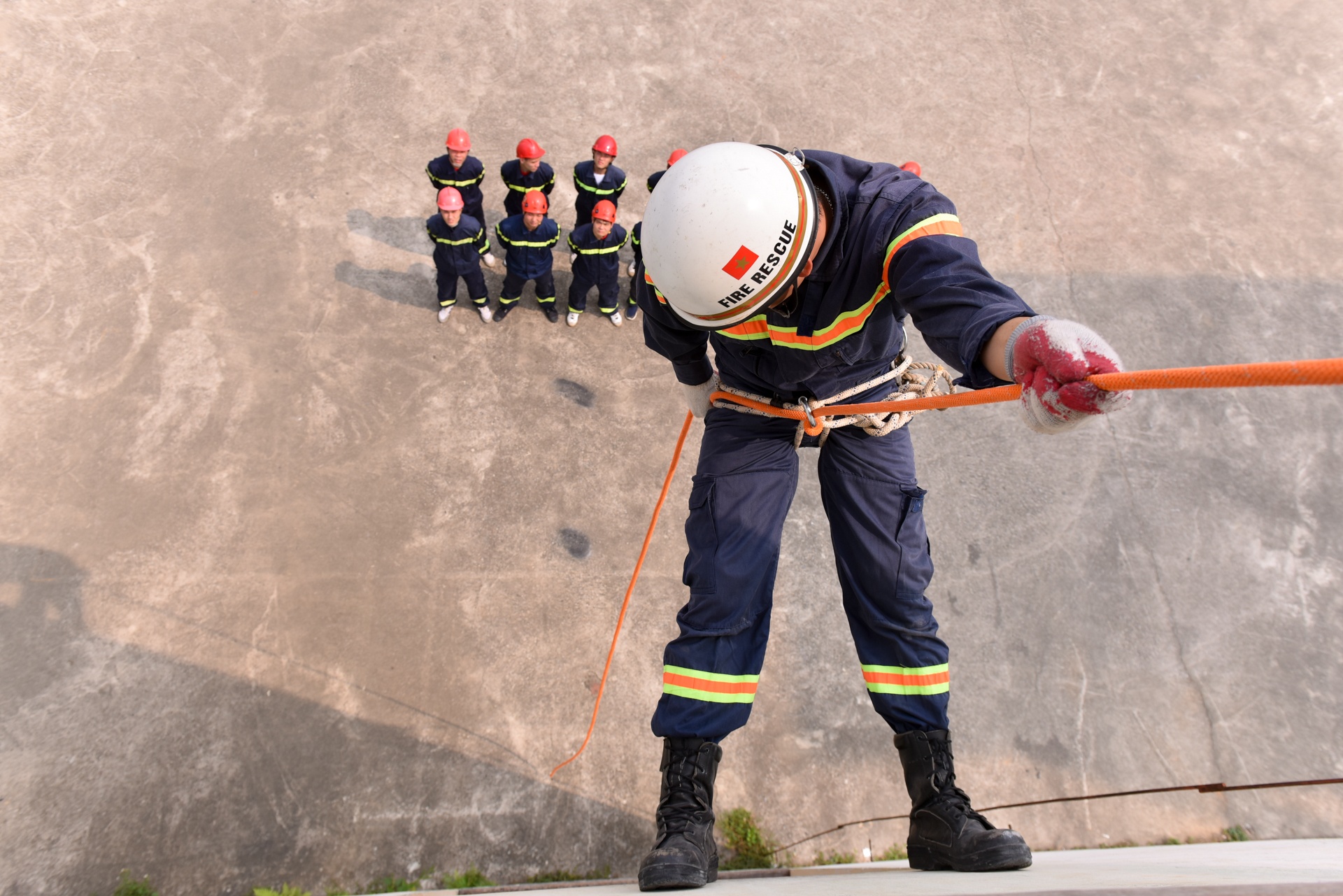 sinh vien pccc anh 4