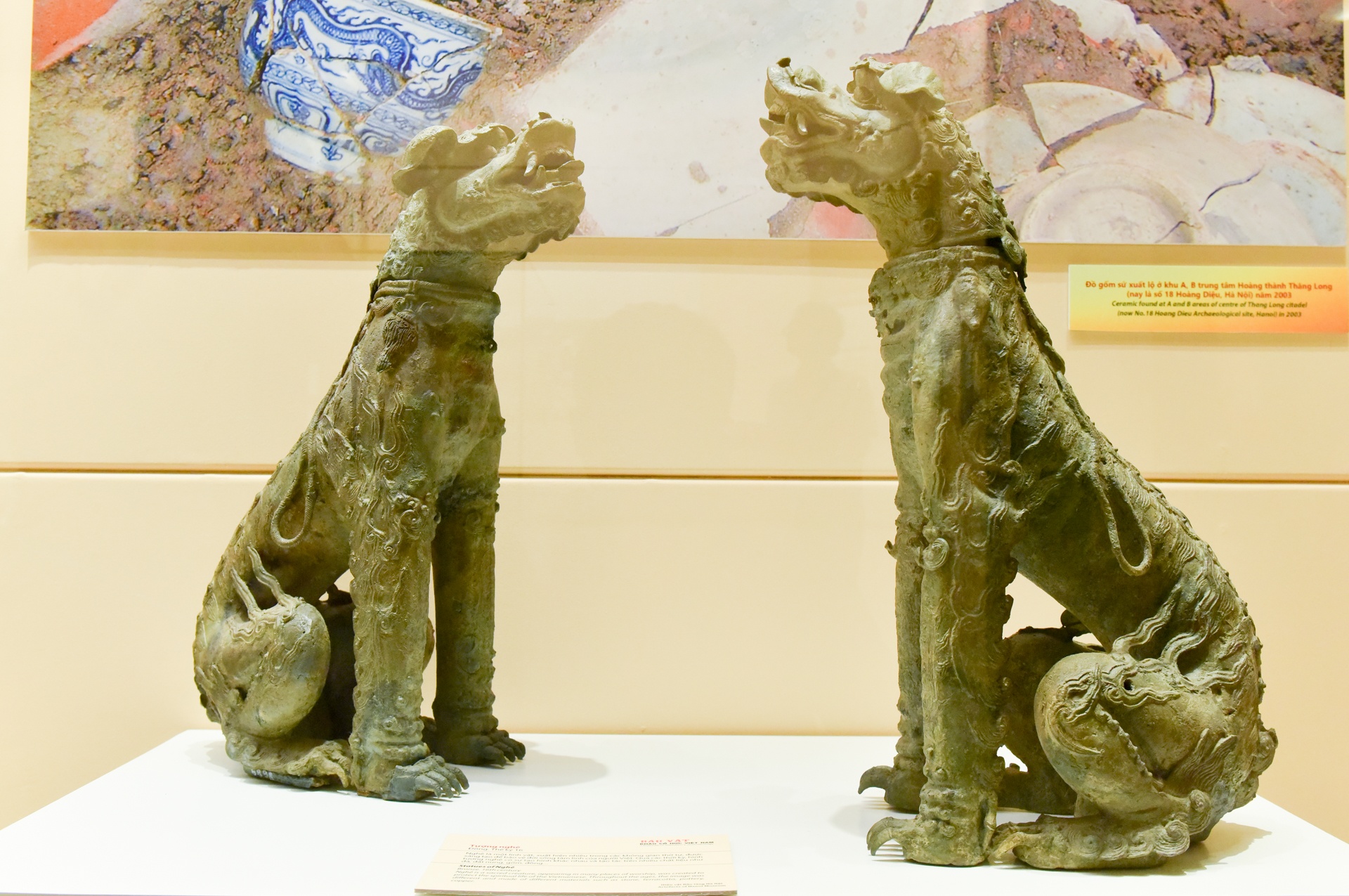 300 bau vat tieu bieu nhat cua nganh khao co Viet Nam hinh anh