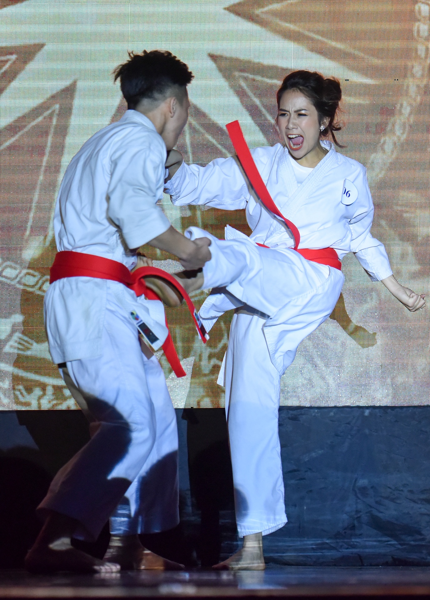 hoa khoi hoc vien bao chi anh 8