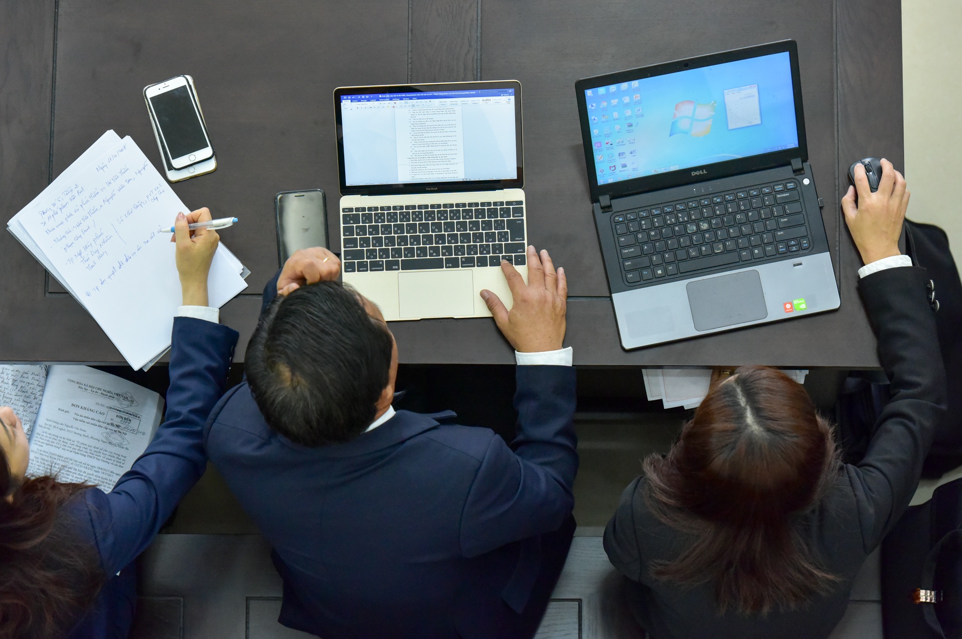 phuc tham Ha Van Tham anh 11