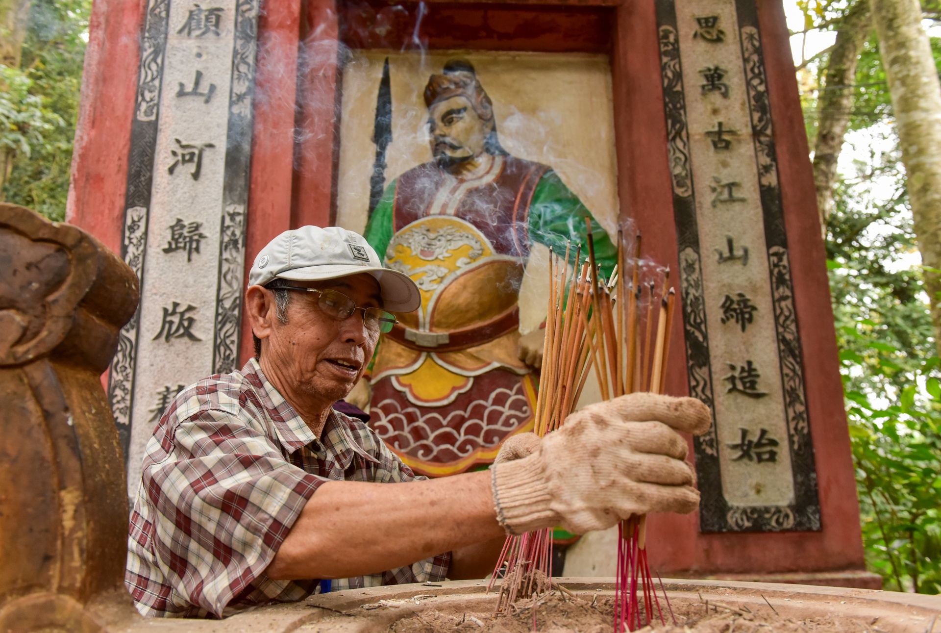 trum khan chong nang vao den Hung anh 9