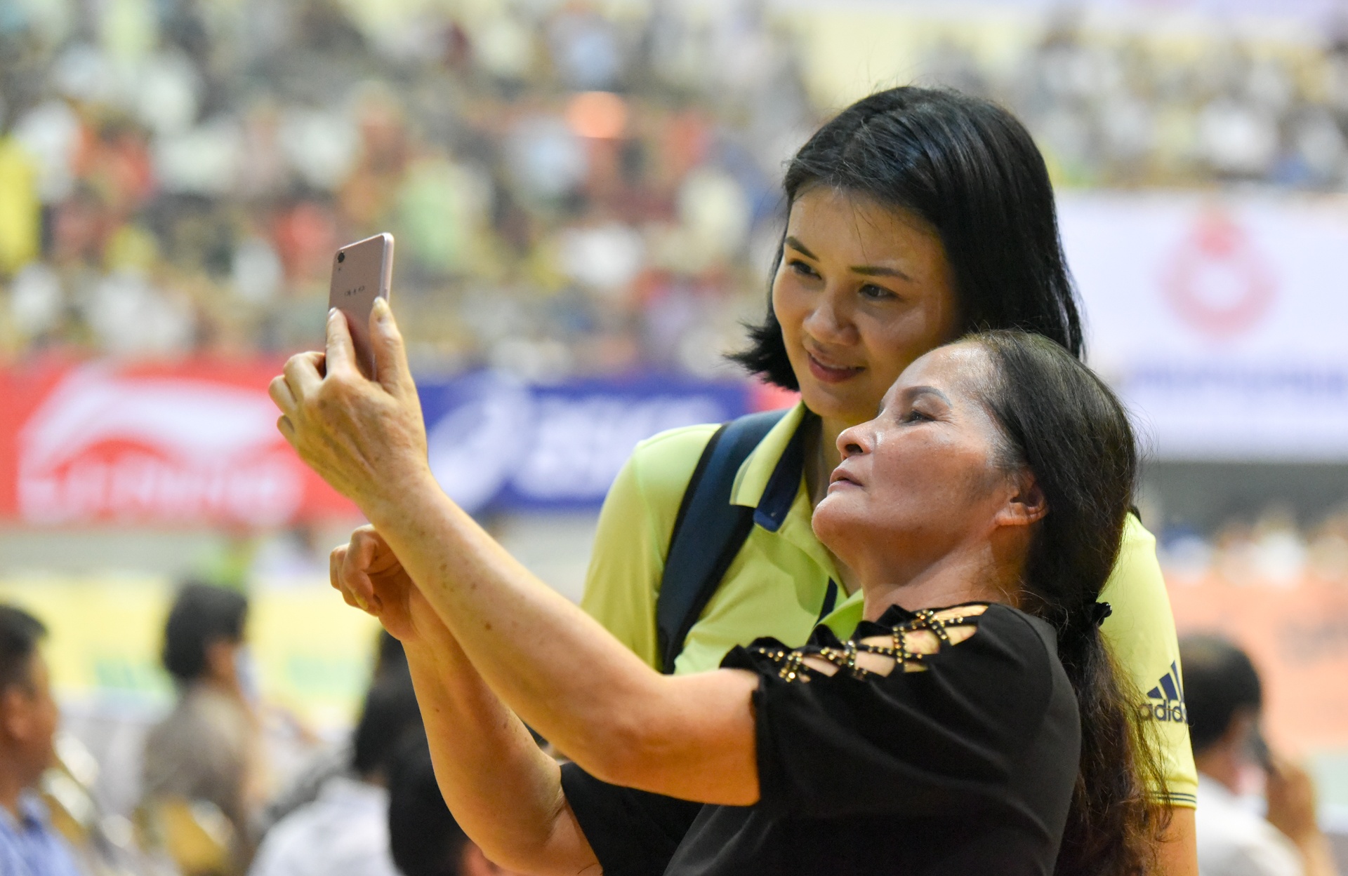 cup bong chuyen hung vuong anh 3