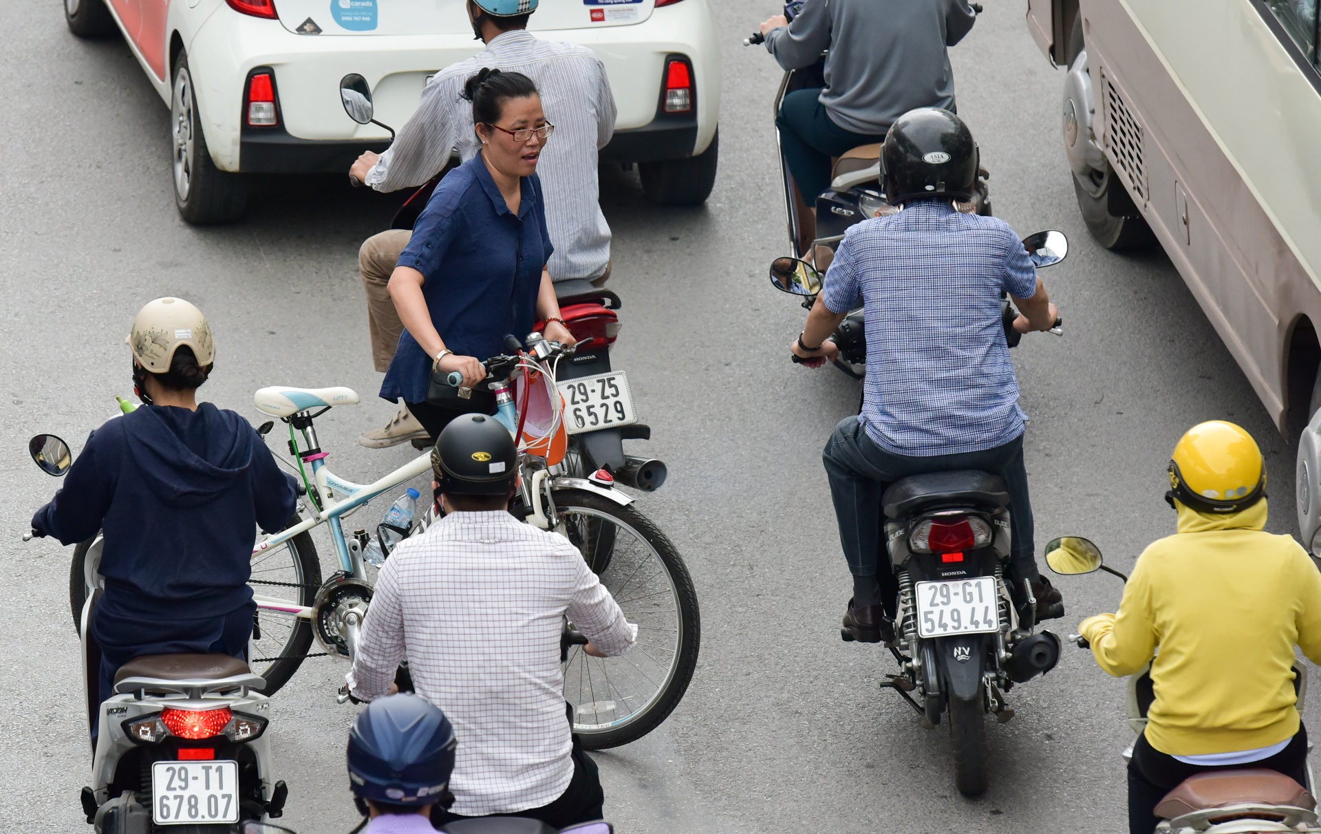 tac duong sau nghi le anh 8