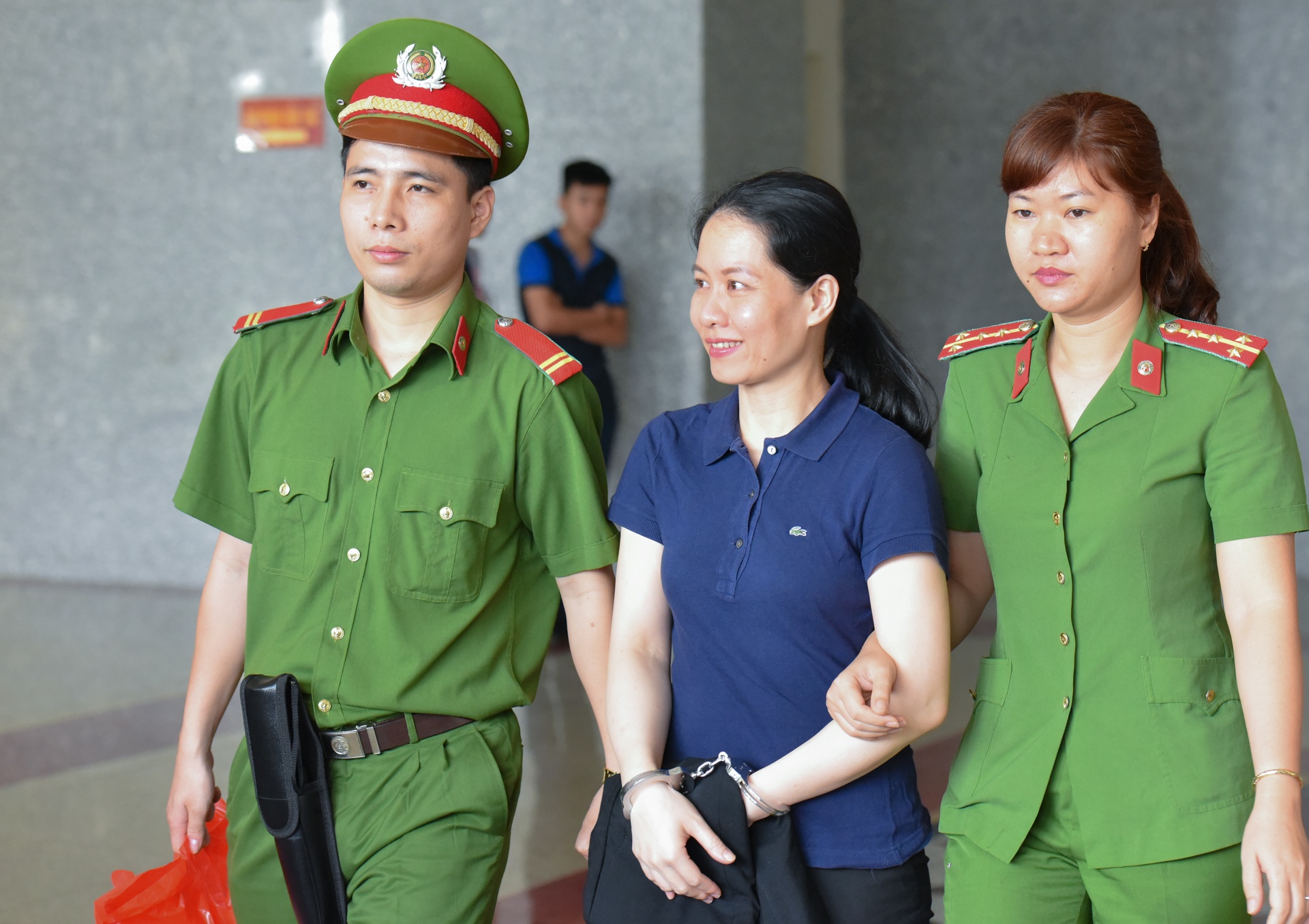 Nguyen Xuan Son anh 12