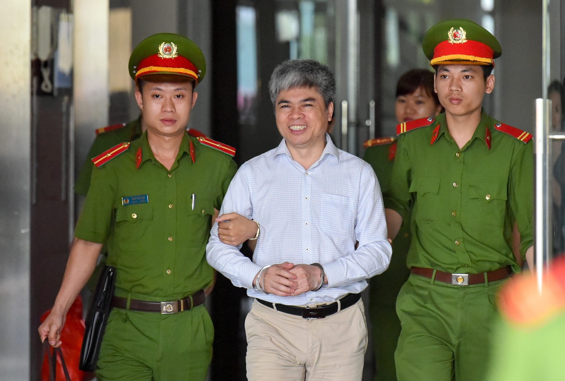 Nguyen Xuan Son anh 4