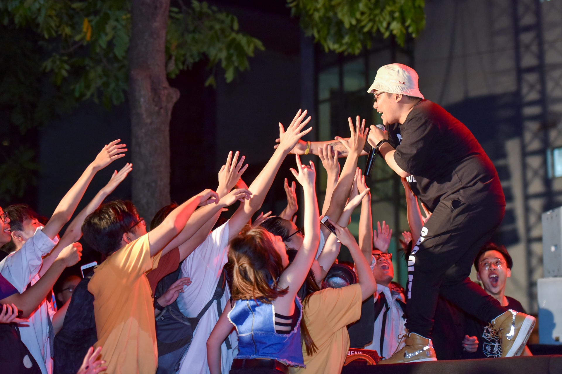 Amser chia tay anh 4