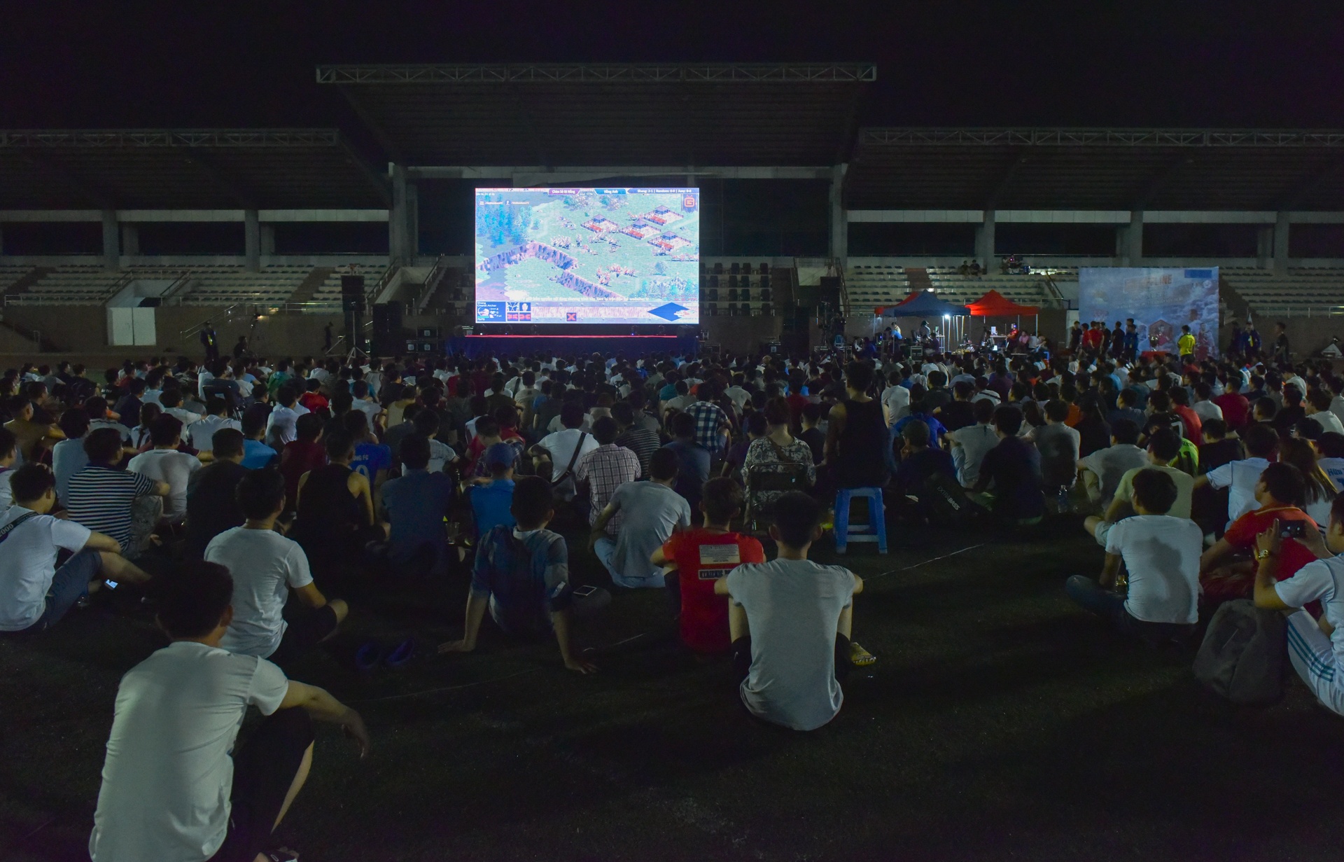 Tran dau dang nho nhat cuoc doi Chim se anh 5