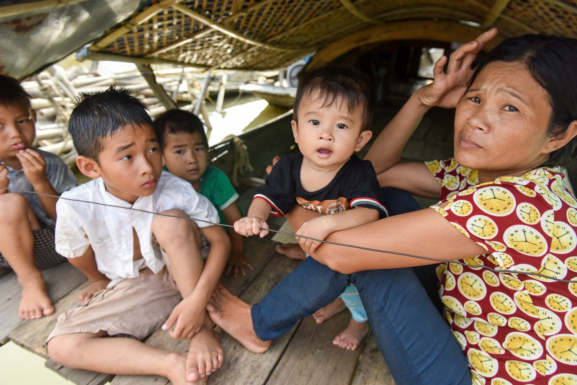 Xom chai that hoc anh 25