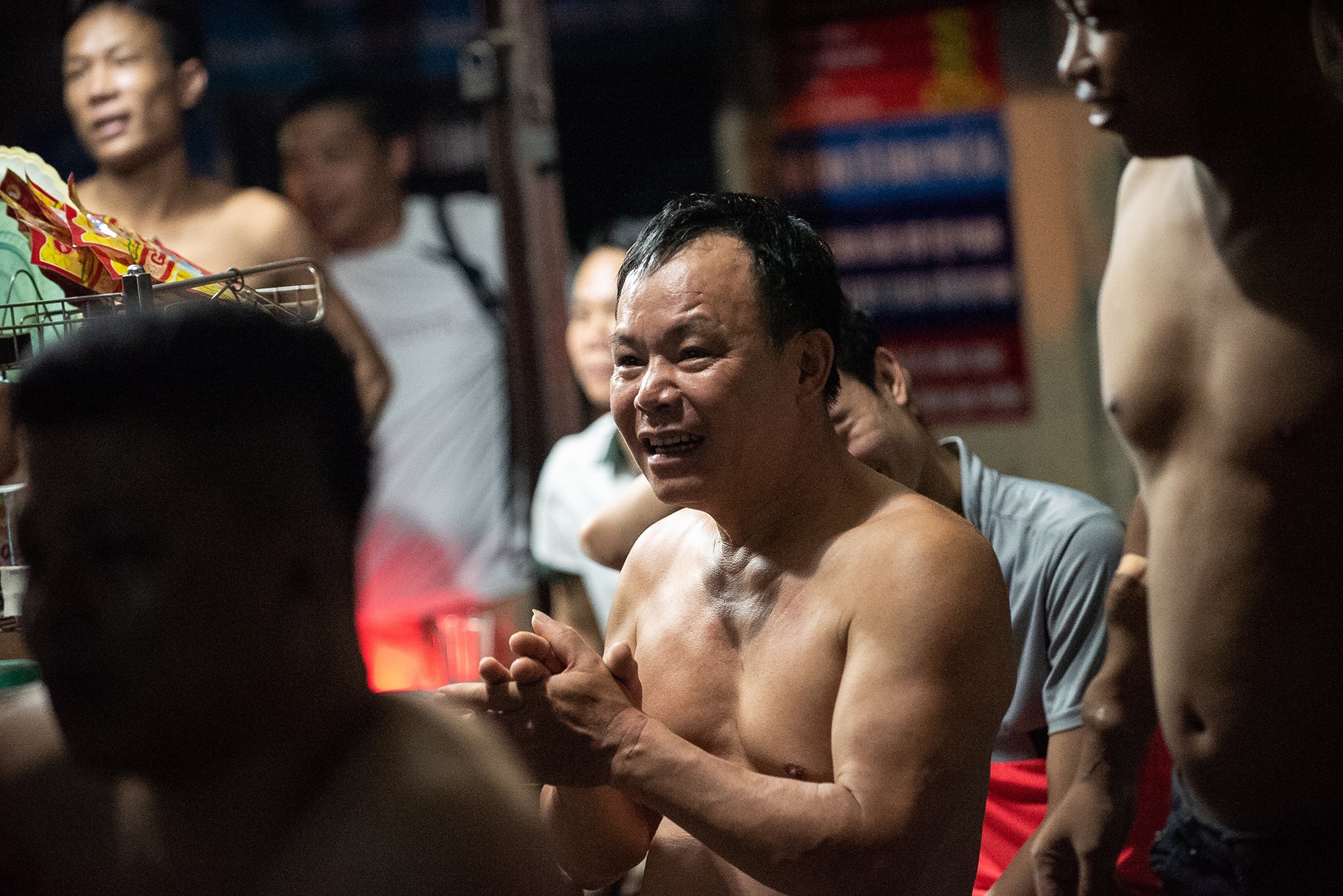 nguoi mac benh tim xem world cup anh 11