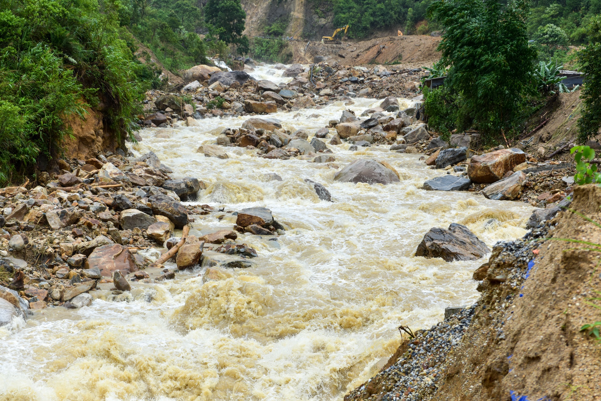 sat lo dat o Lai Chau anh 12