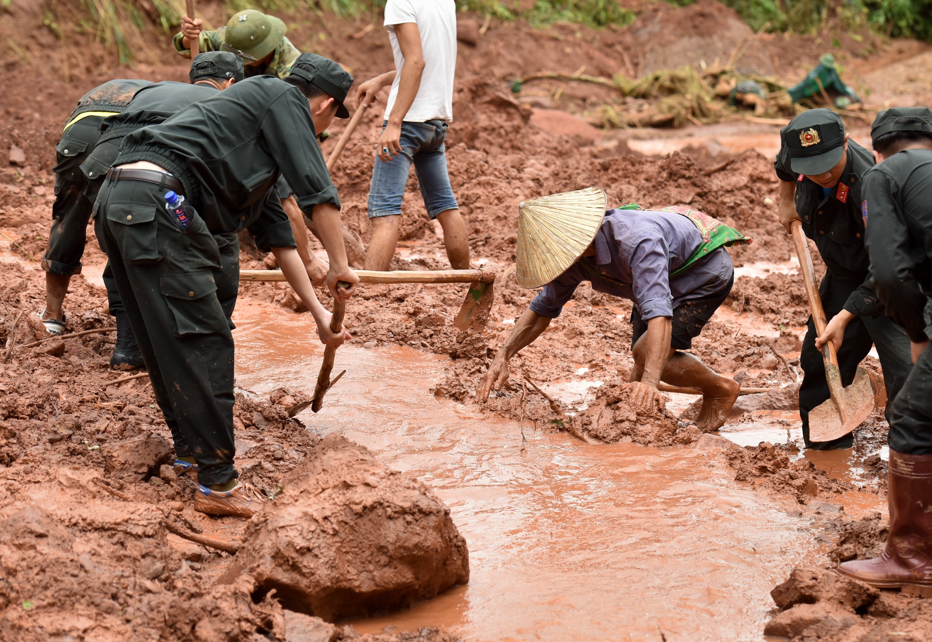 tim kiem nan nhan mat tich anh 2