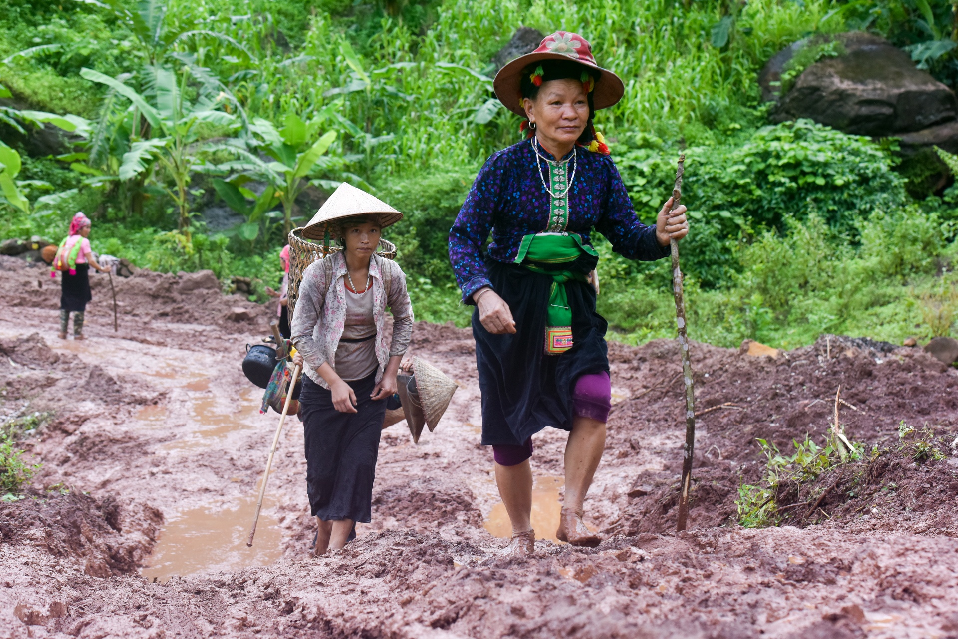 bản nghèo có 5 người mất tích ảnh 2 ban ngheo co 5 nguoi mat tich anh 2