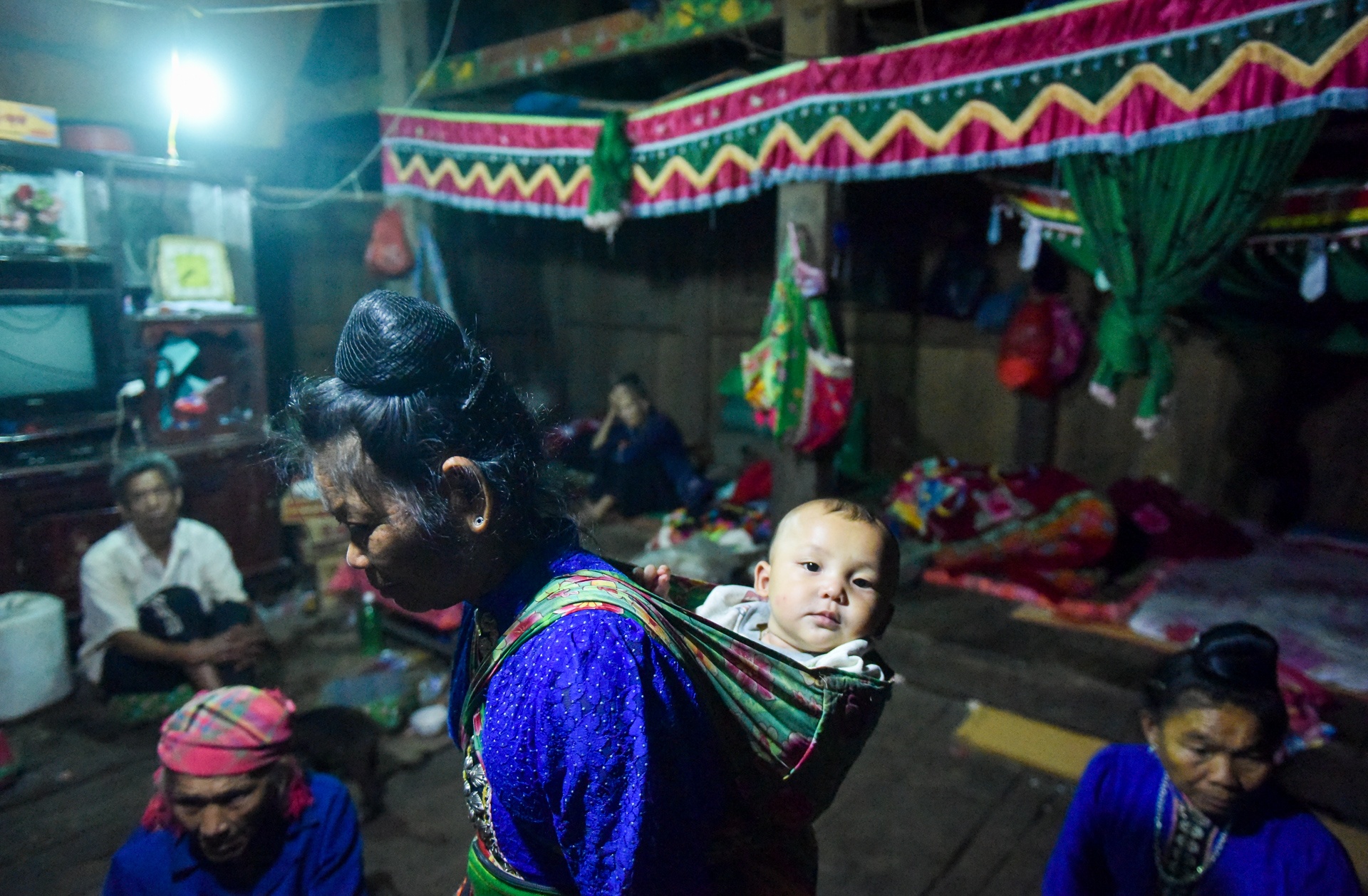 bản nghèo có 5 người mất tích ảnh 13 ban ngheo co 5 nguoi mat tich anh 13