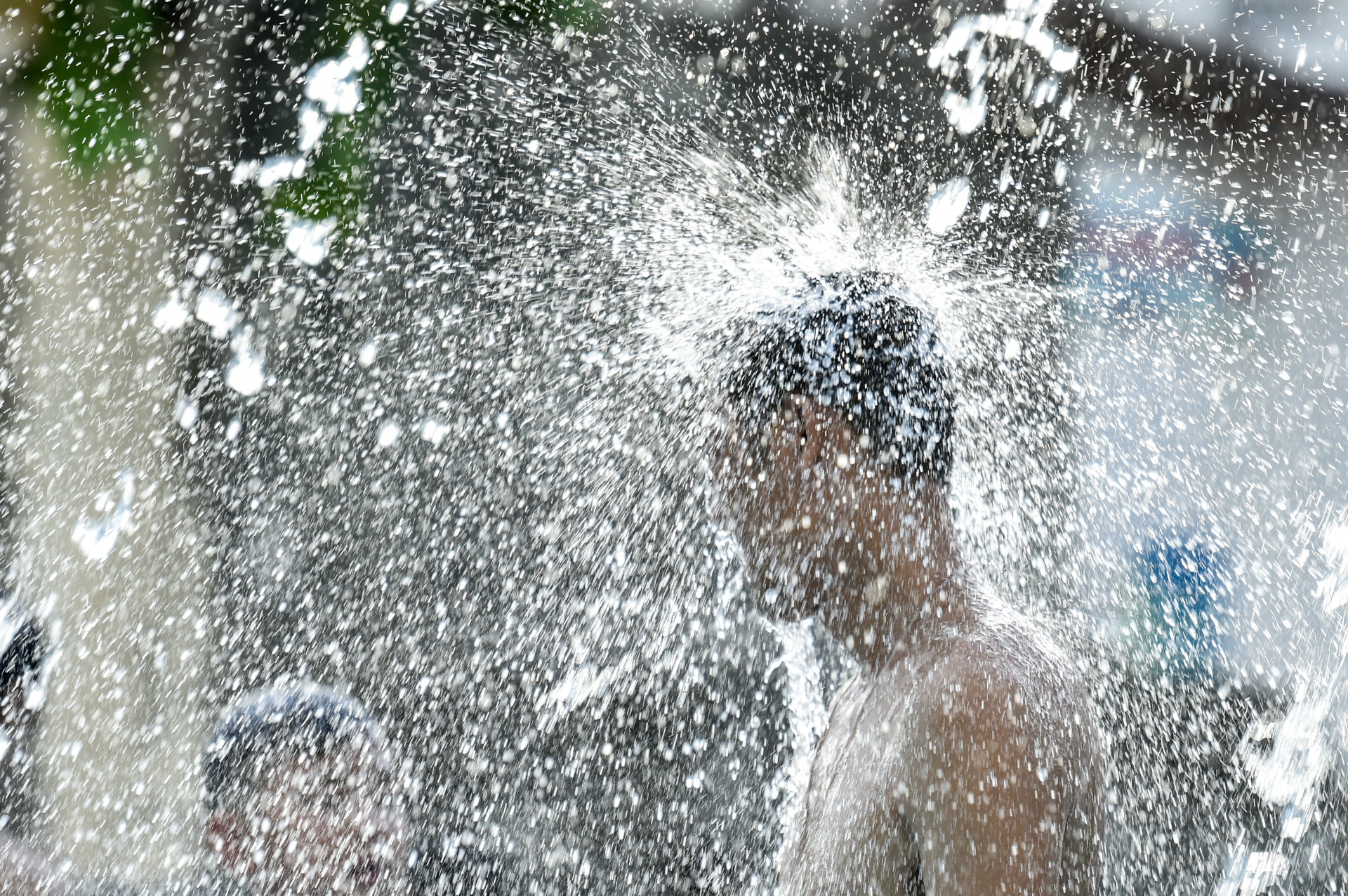 thieu nu ha thanh tam giai nhiet anh 10