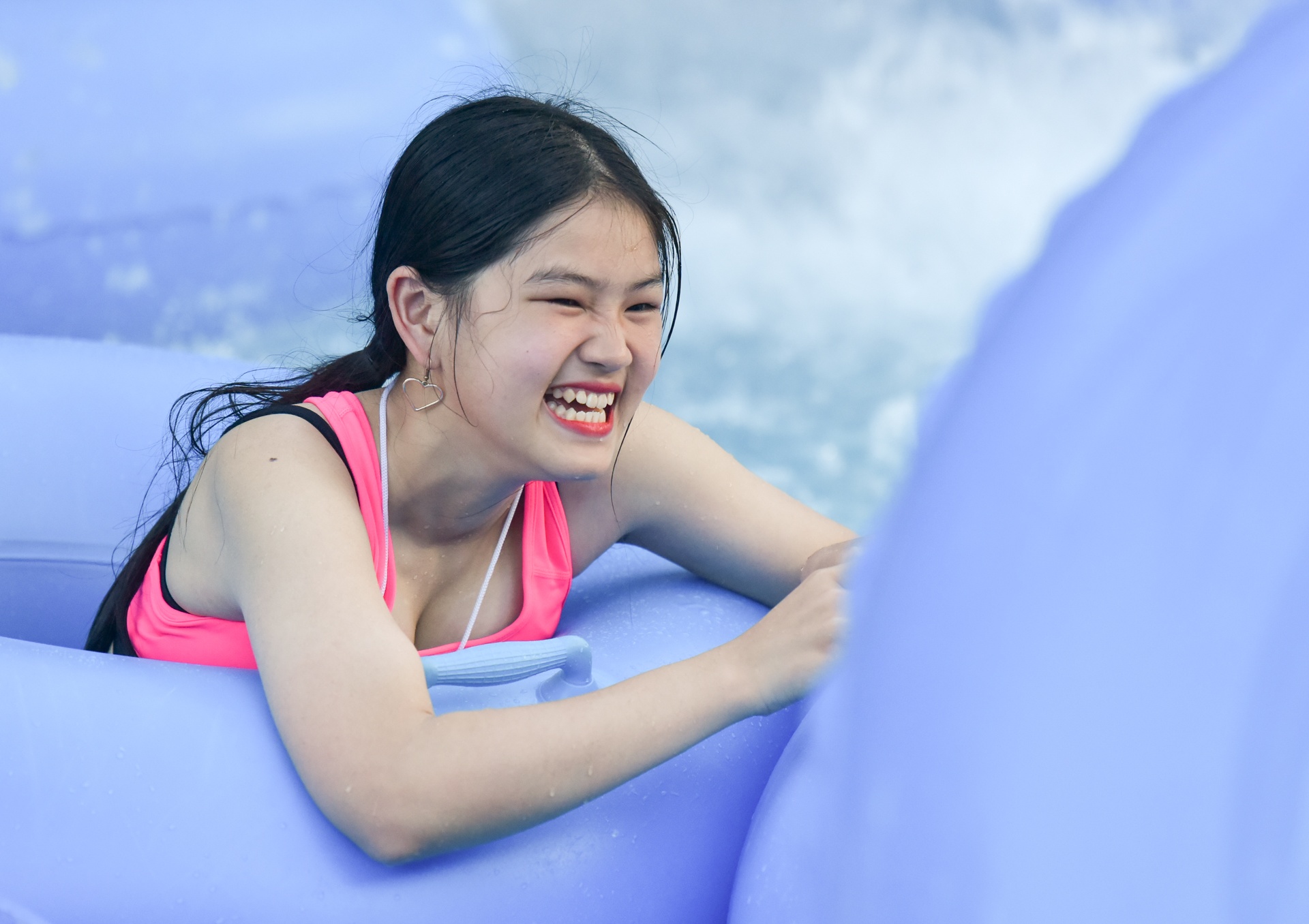 thieu nu ha thanh tam giai nhiet anh 2