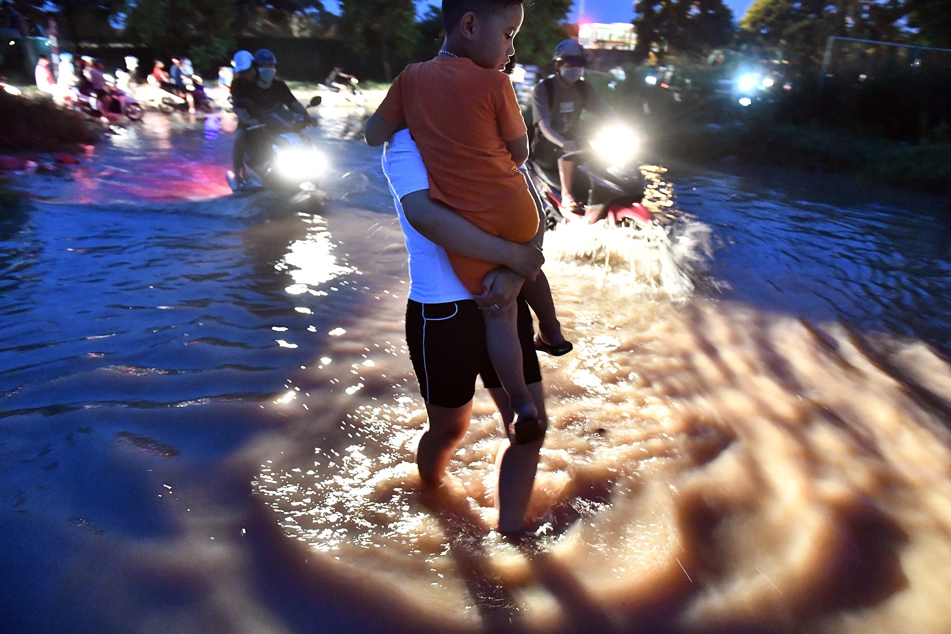 mua ngap o thien duong Bao Son anh 9
