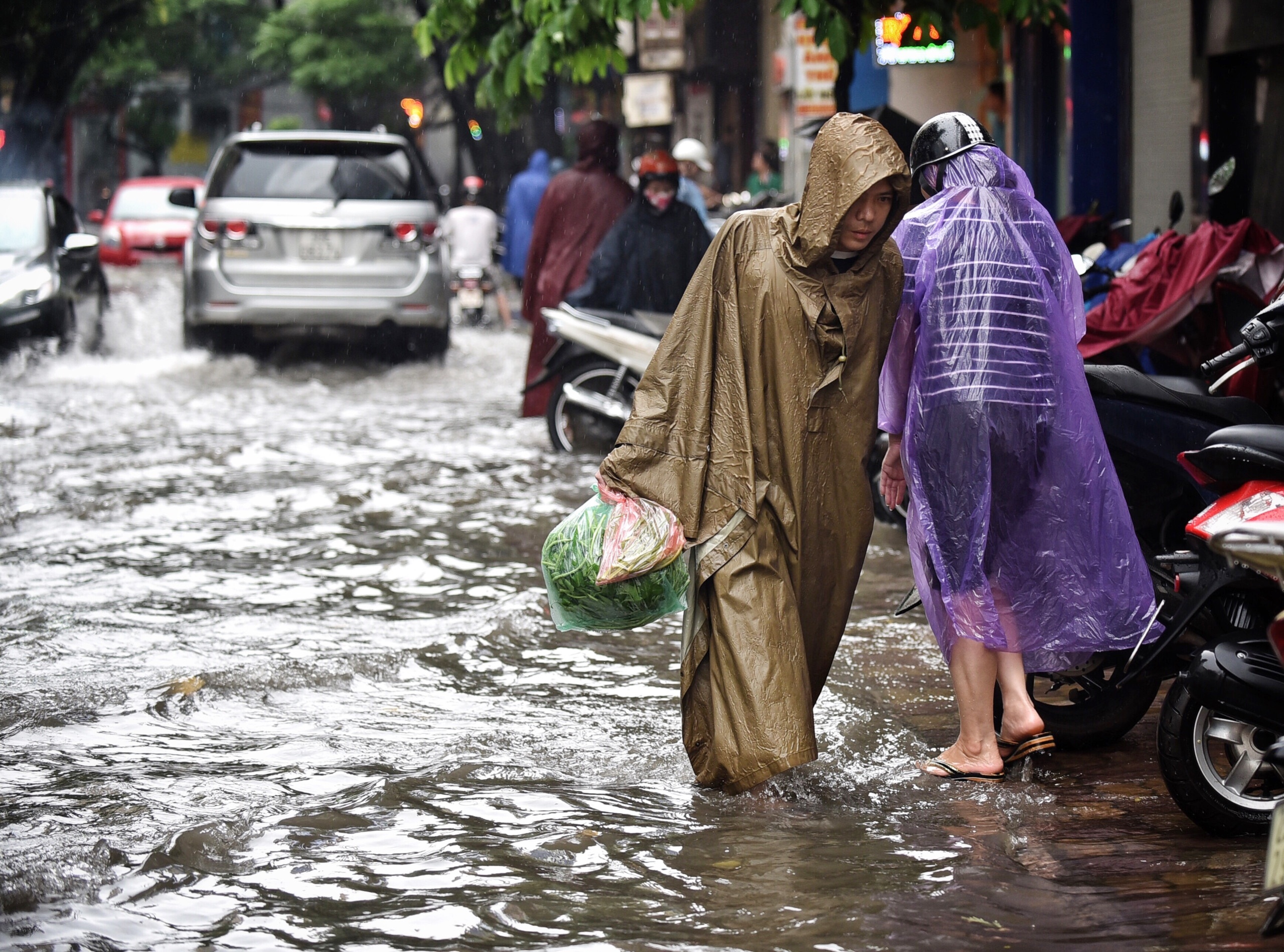 mua ngap cac tuyen duong Ha Noi anh 6