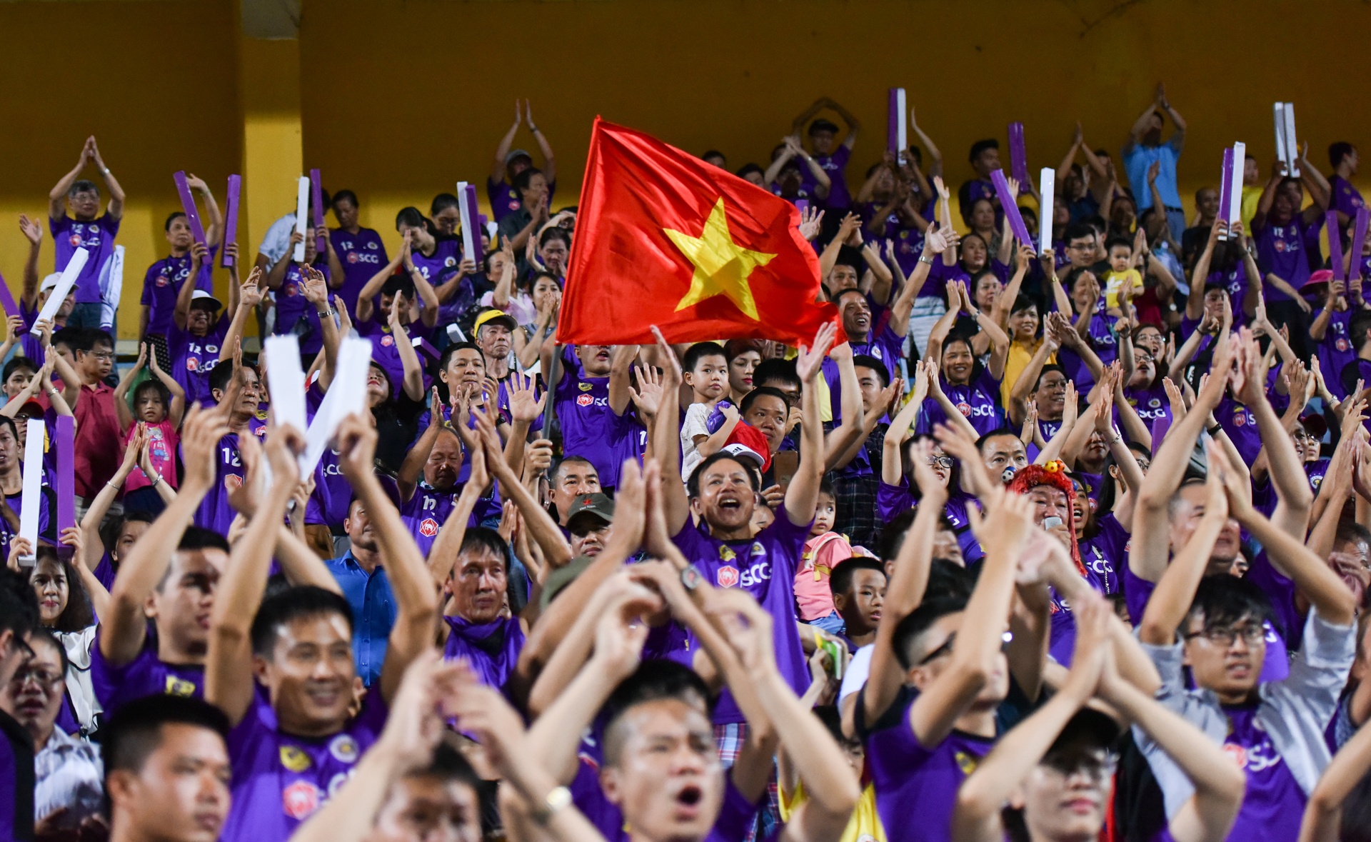 Ha Noi loi nguoc dong anh 1