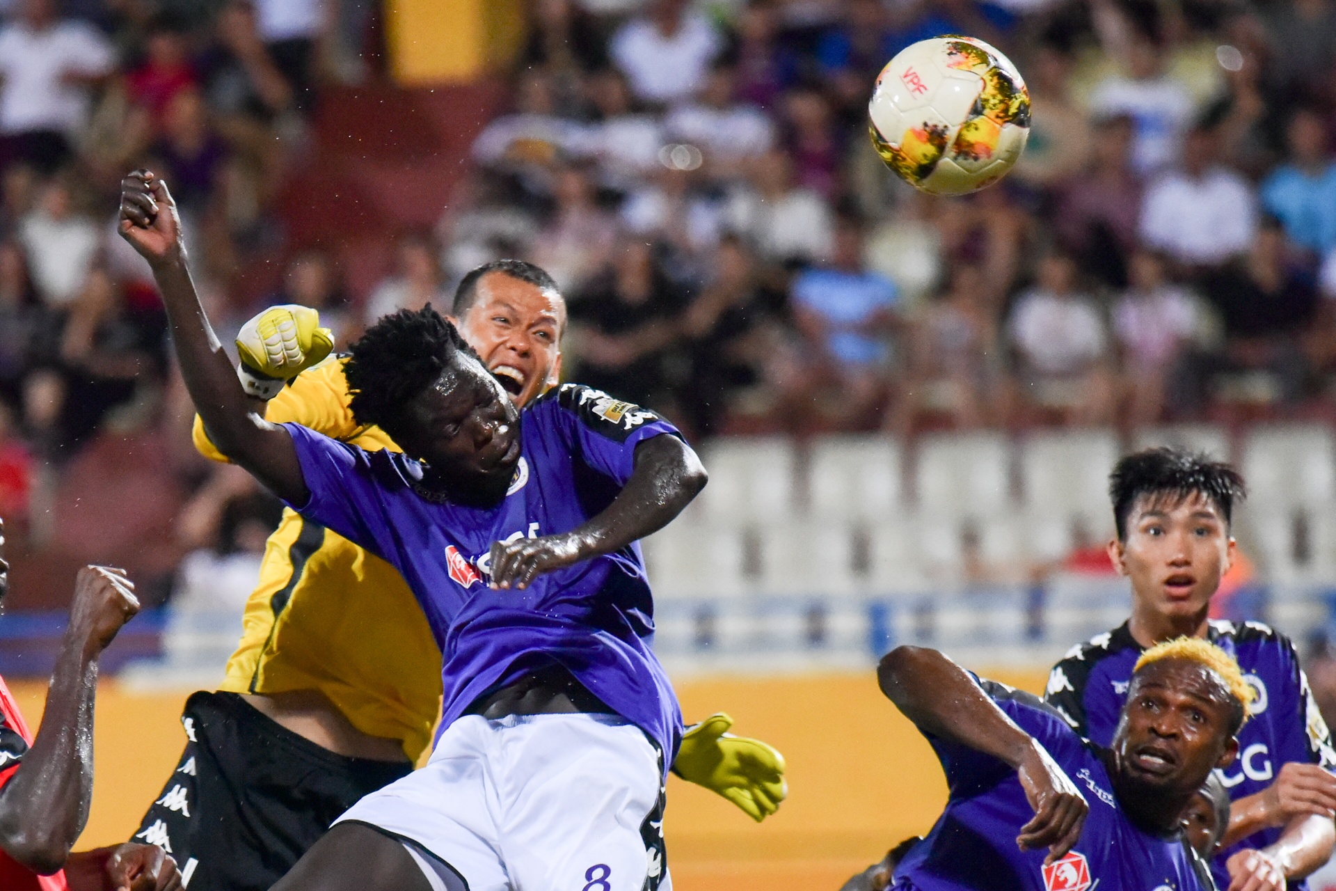 Ha Noi loi nguoc dong anh 9